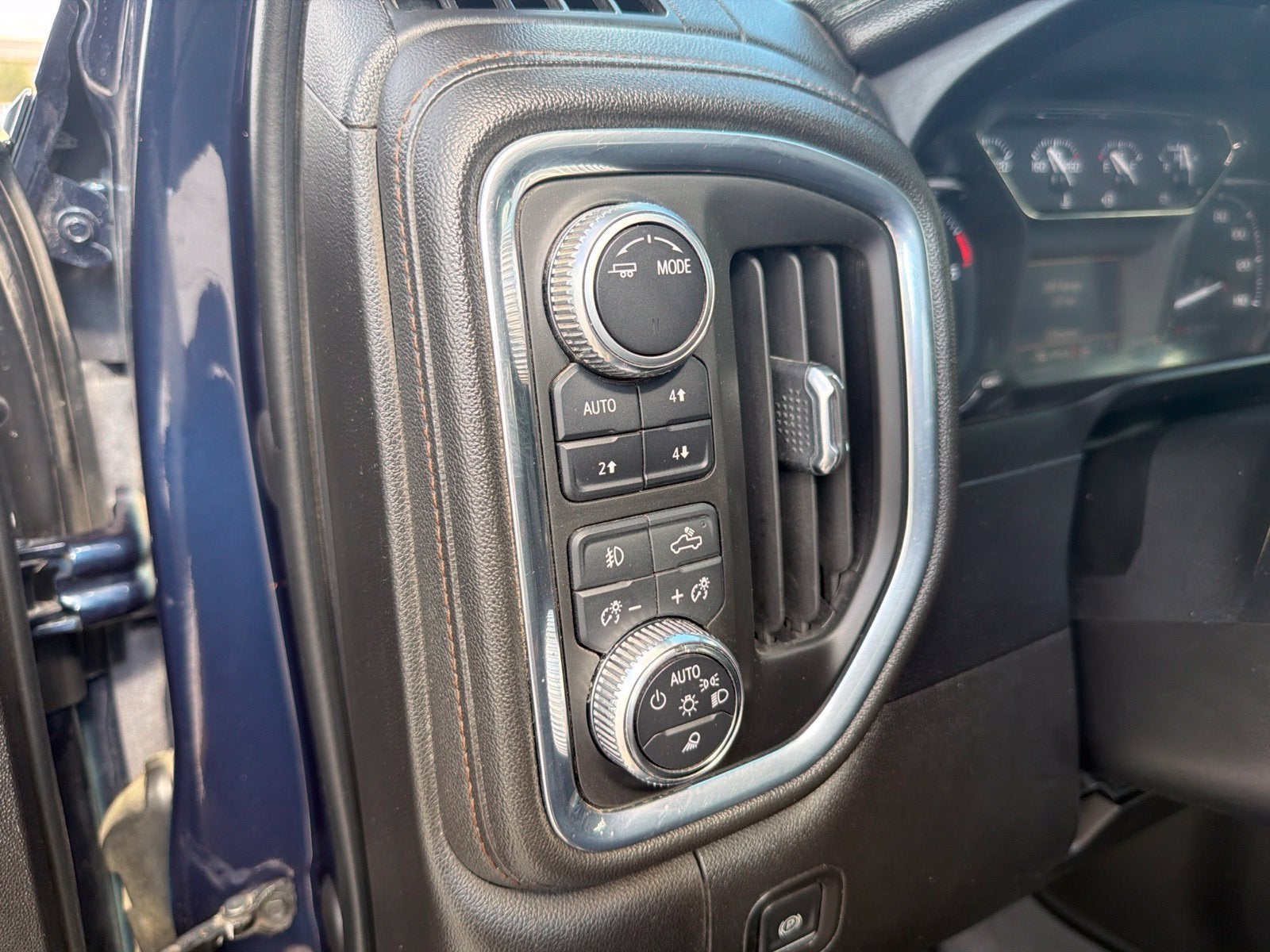 2023 GMC Sierra 2500 HD AT4