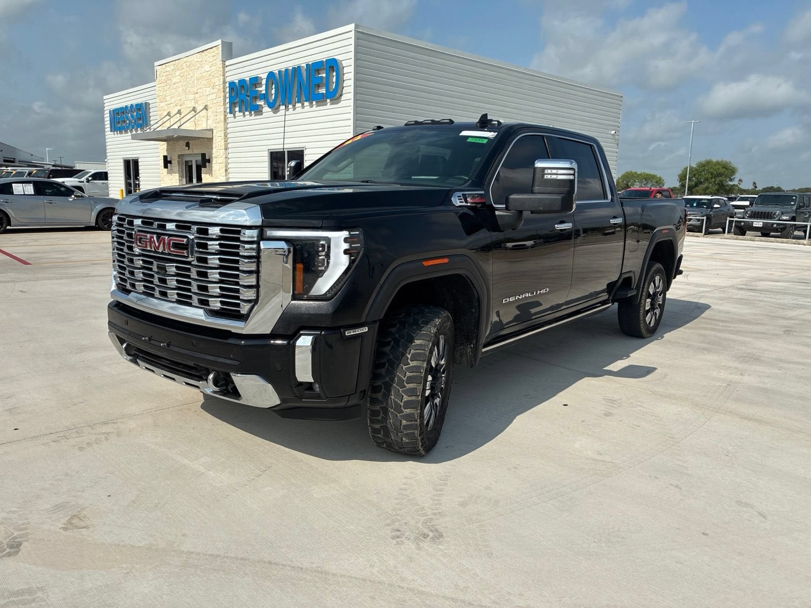 2024 GMC Sierra 2500 HD Denali
