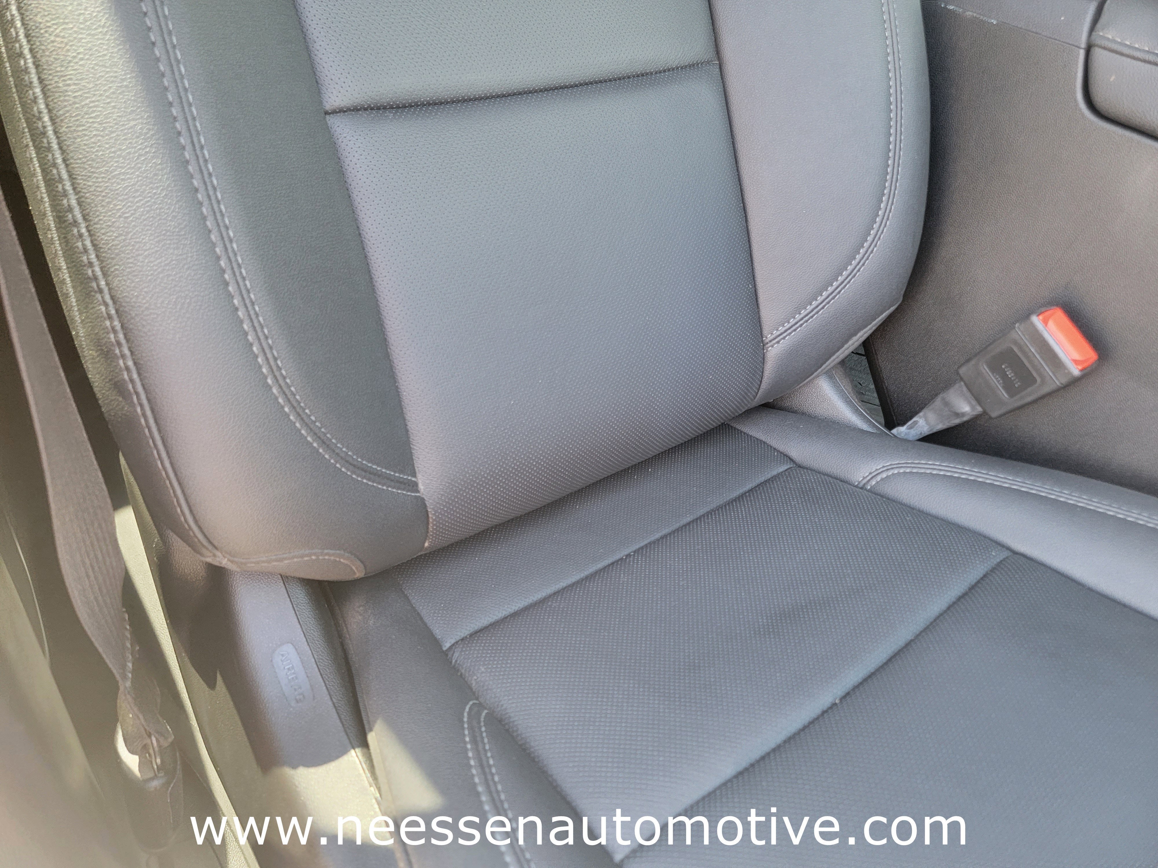 2025 GMC Sierra 3500 HD SLT