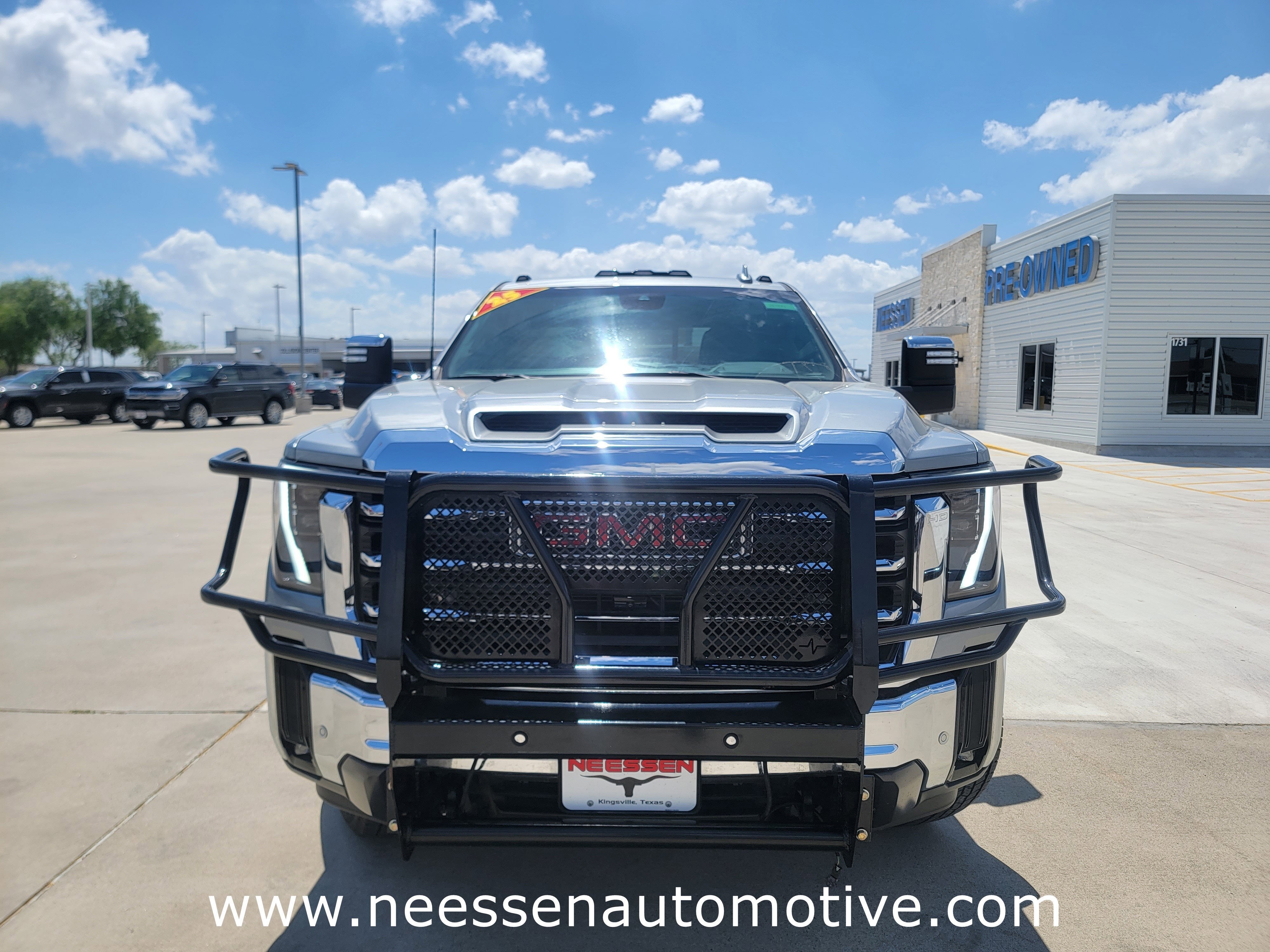 2025 GMC Sierra 3500 HD SLT