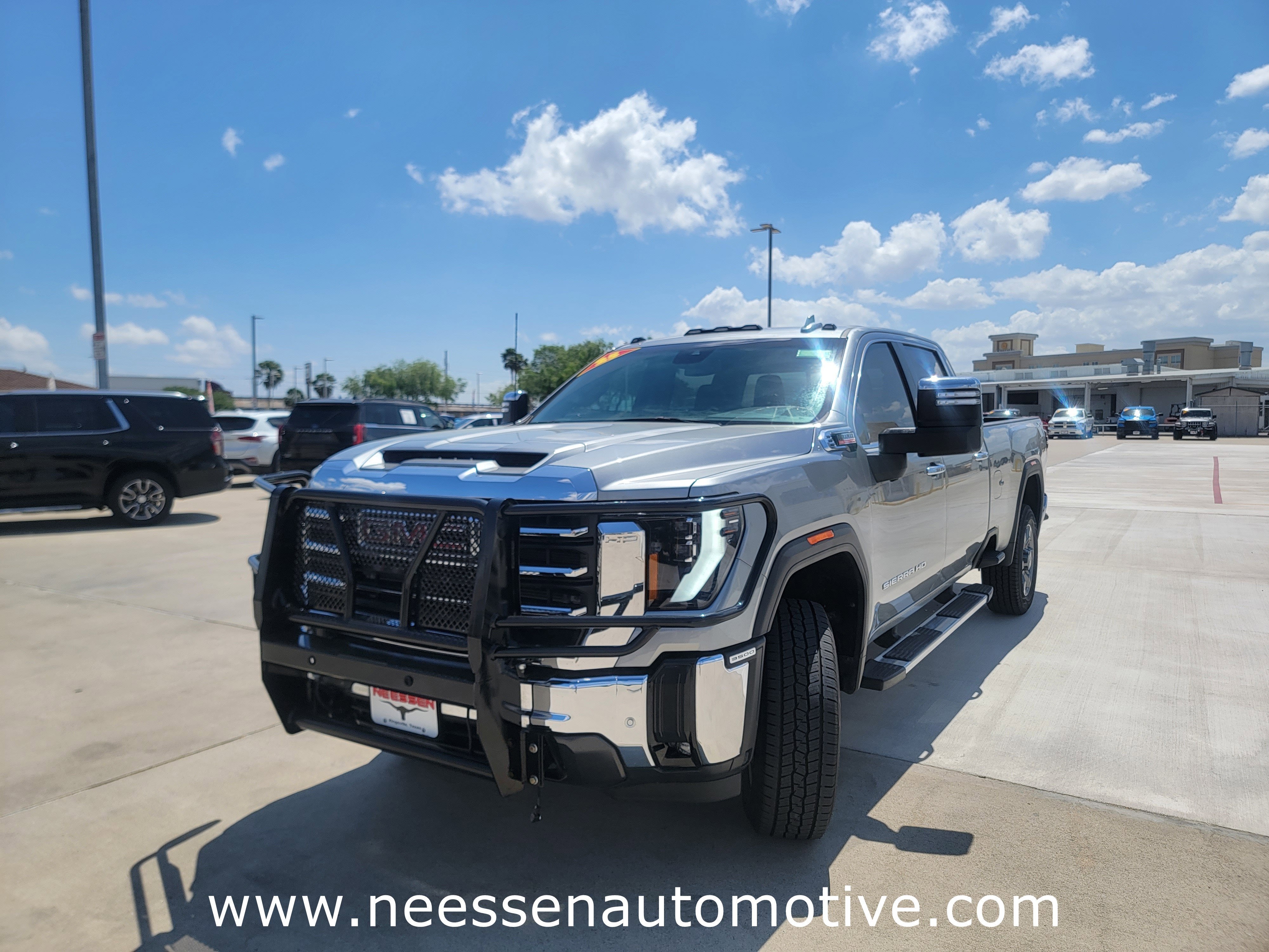 2025 GMC Sierra 3500 HD SLT