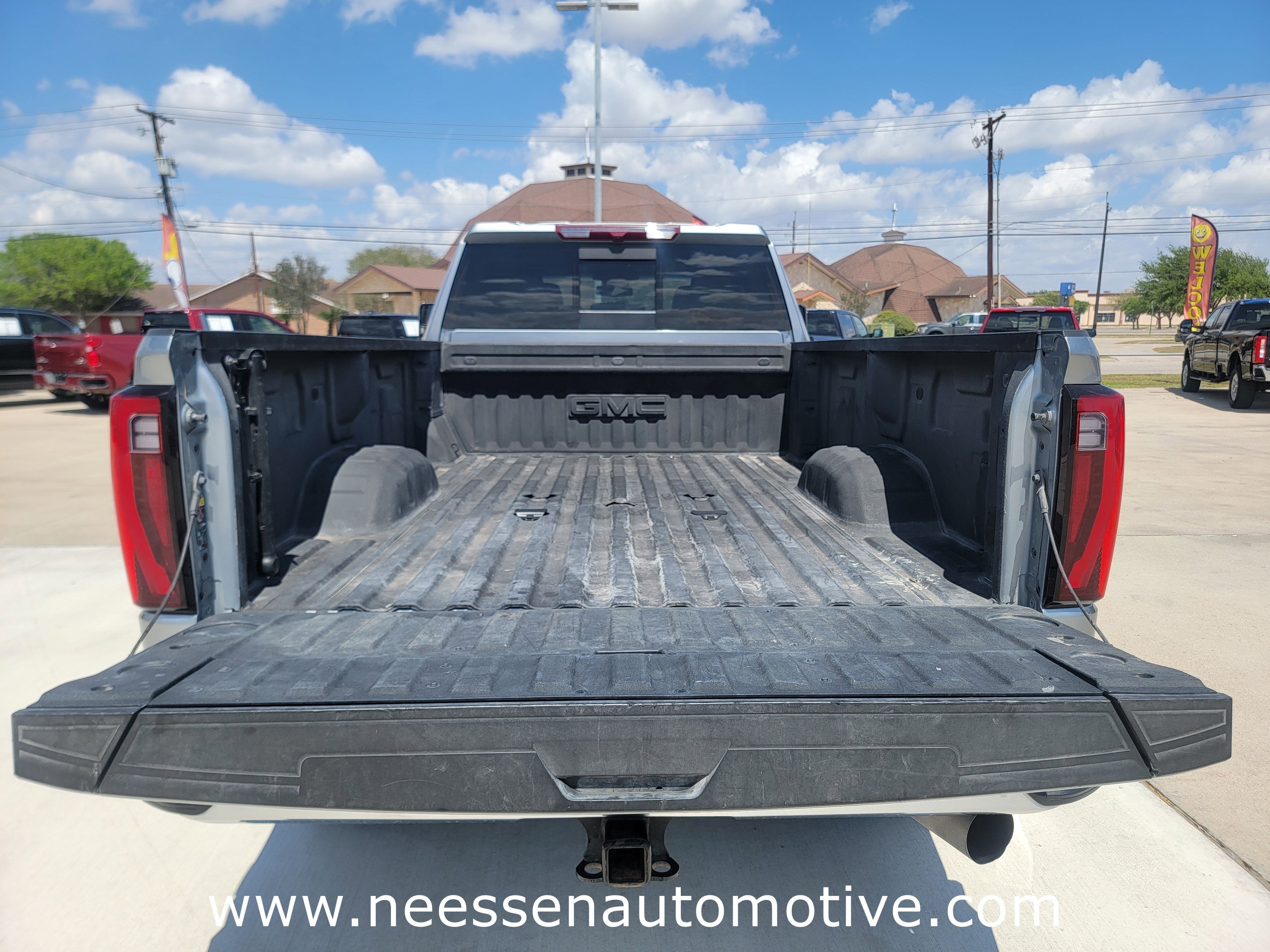 2025 GMC Sierra 3500 HD SLT