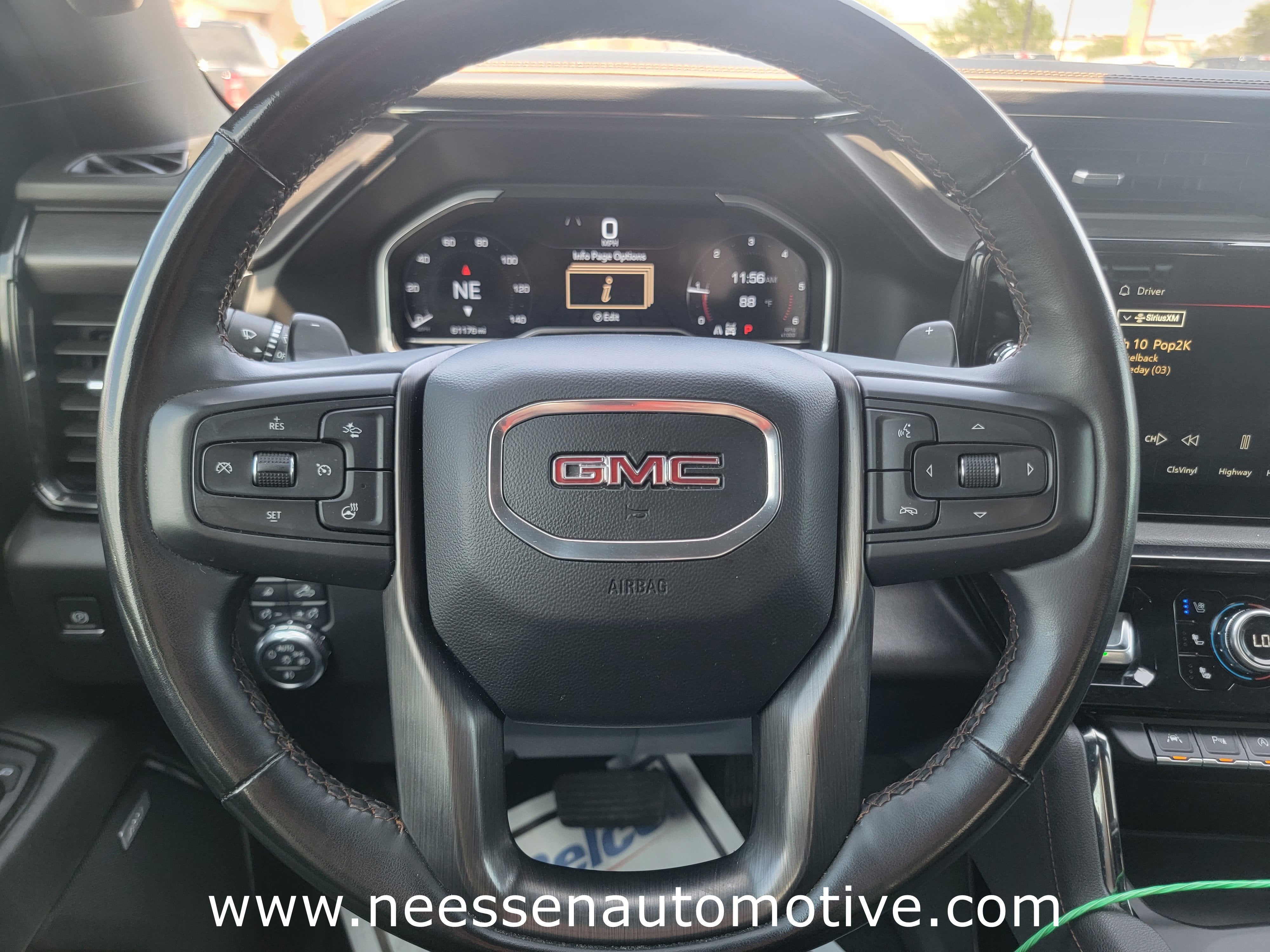 2024 GMC Sierra 1500 AT4