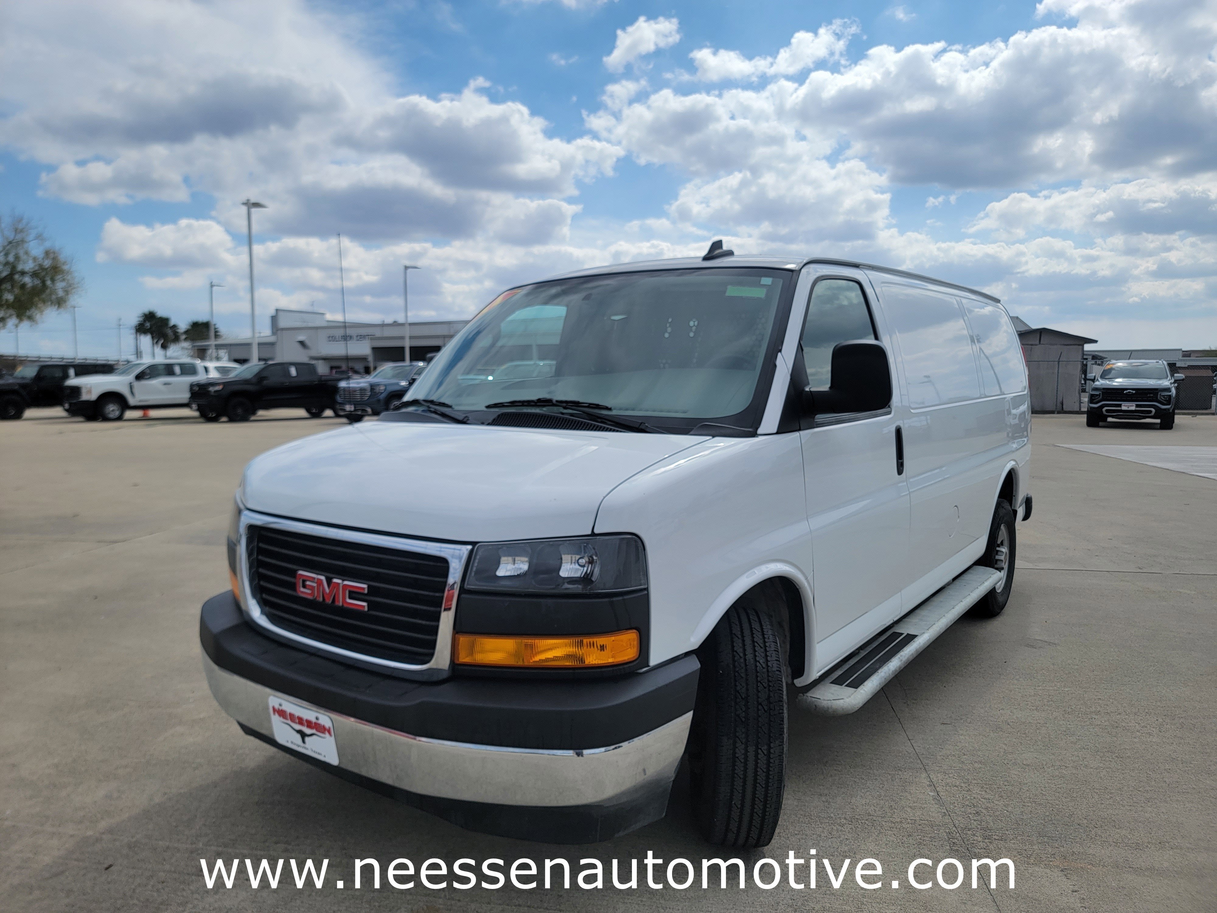 2024 GMC Savana Cargo 2500 Work Van