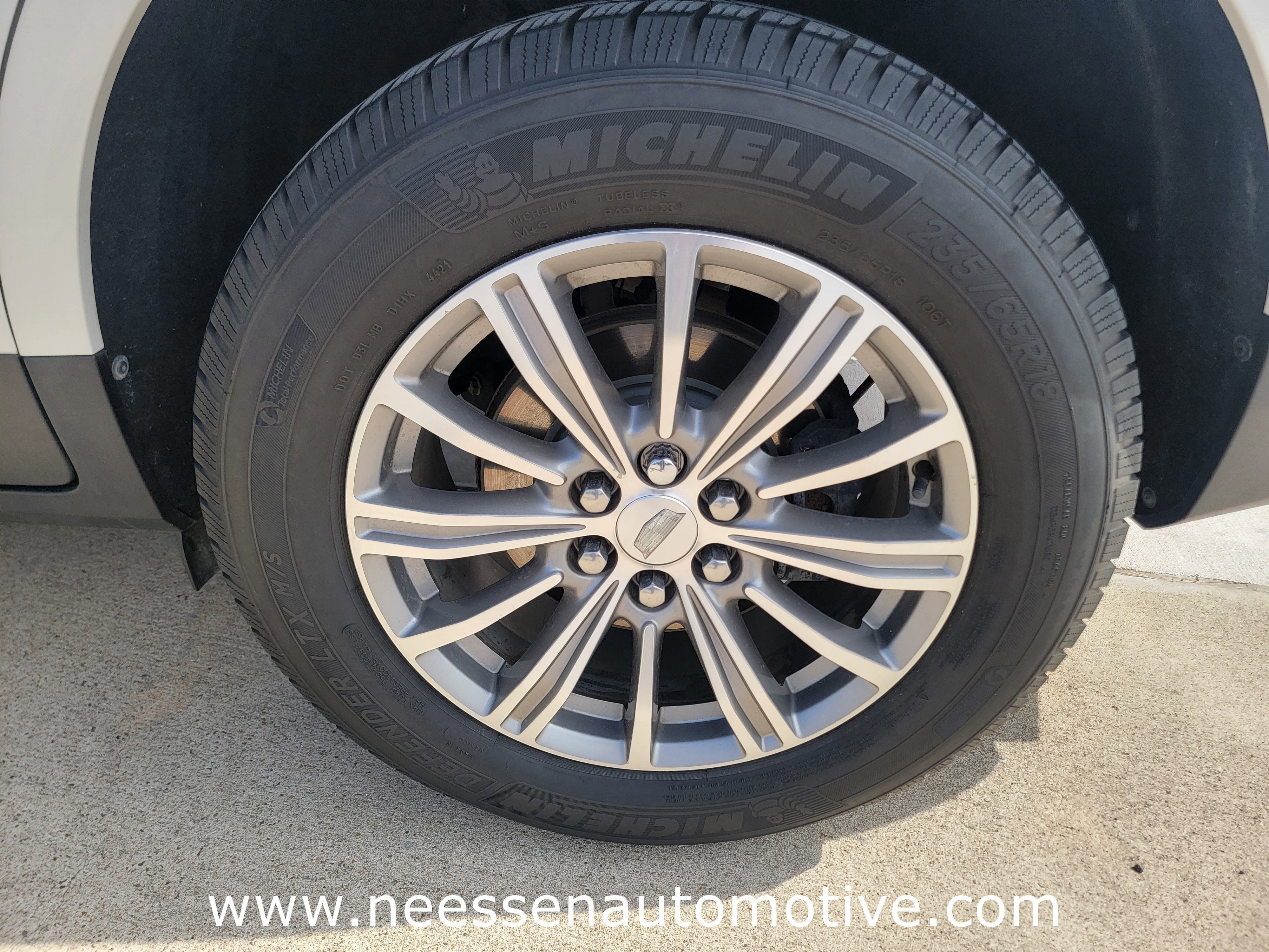 2019 Cadillac XT5 Luxury FWD