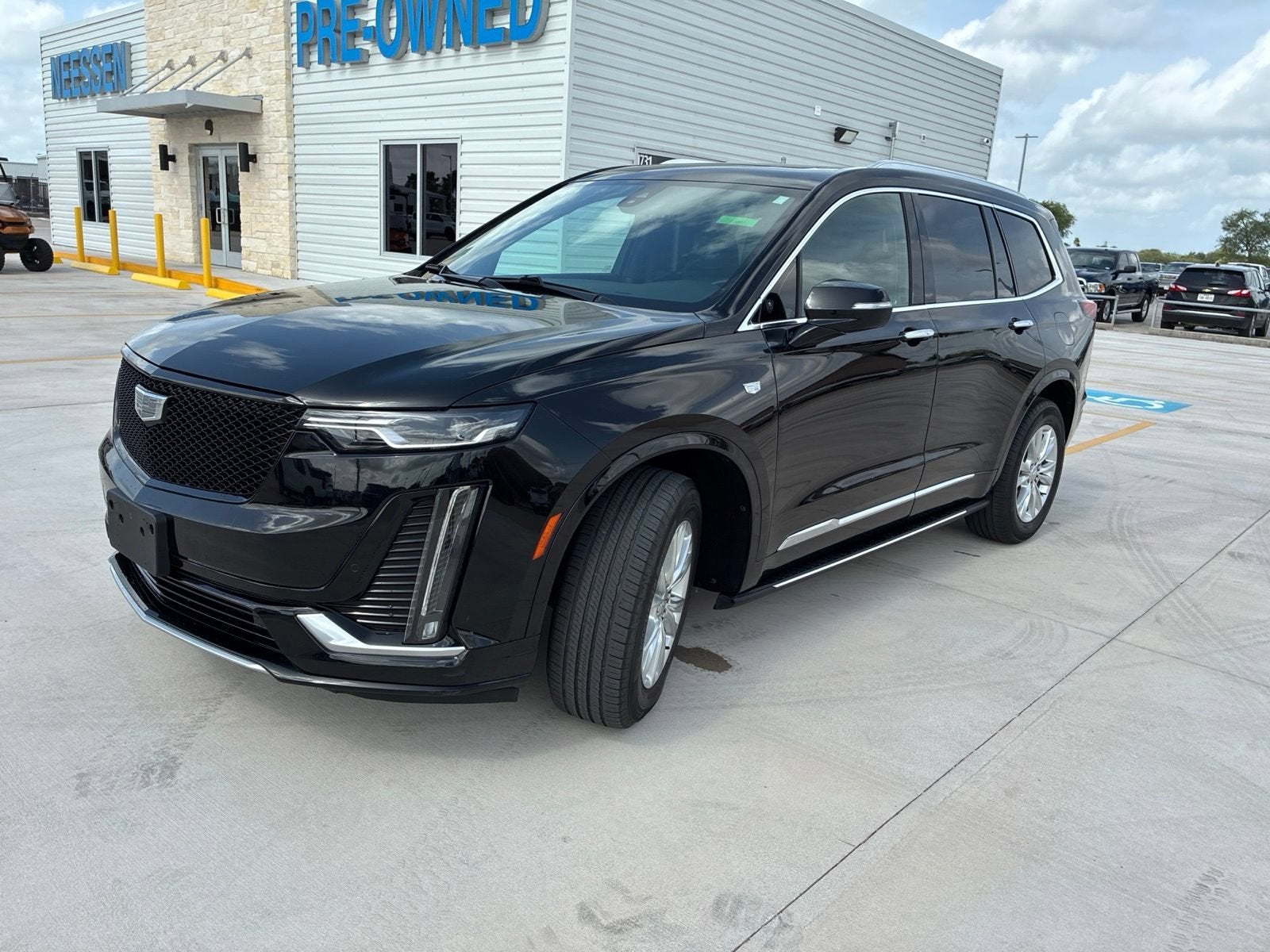 2023 Cadillac XT6 Luxury