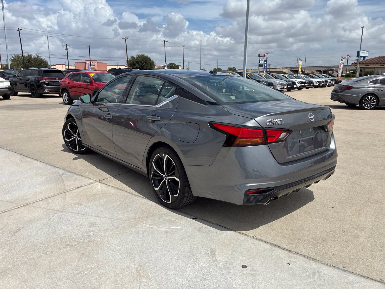 2026 Nissan Altima SR