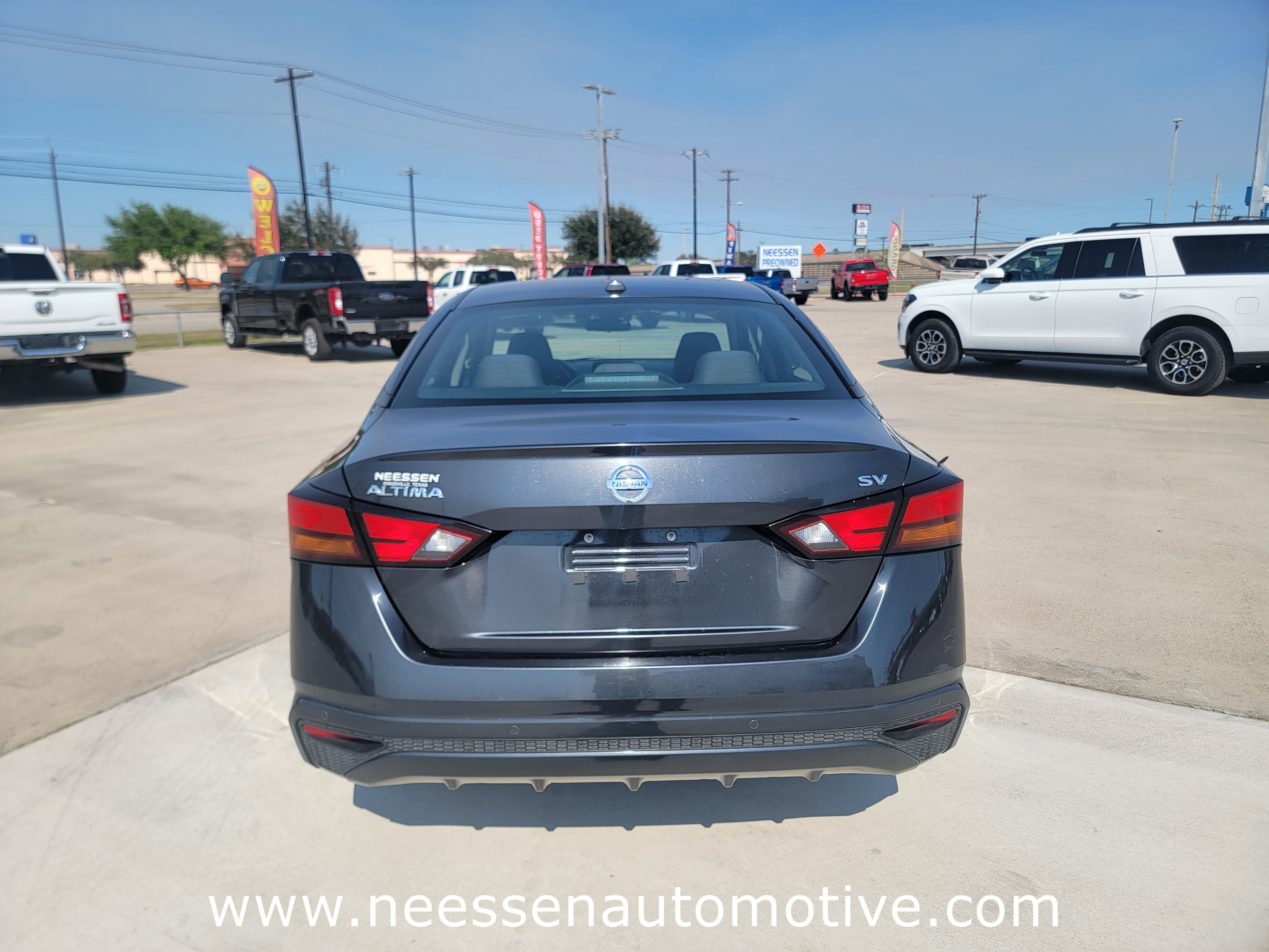 2022 Nissan Altima 2.5 SV