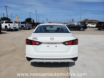 2025 Nissan Altima SV