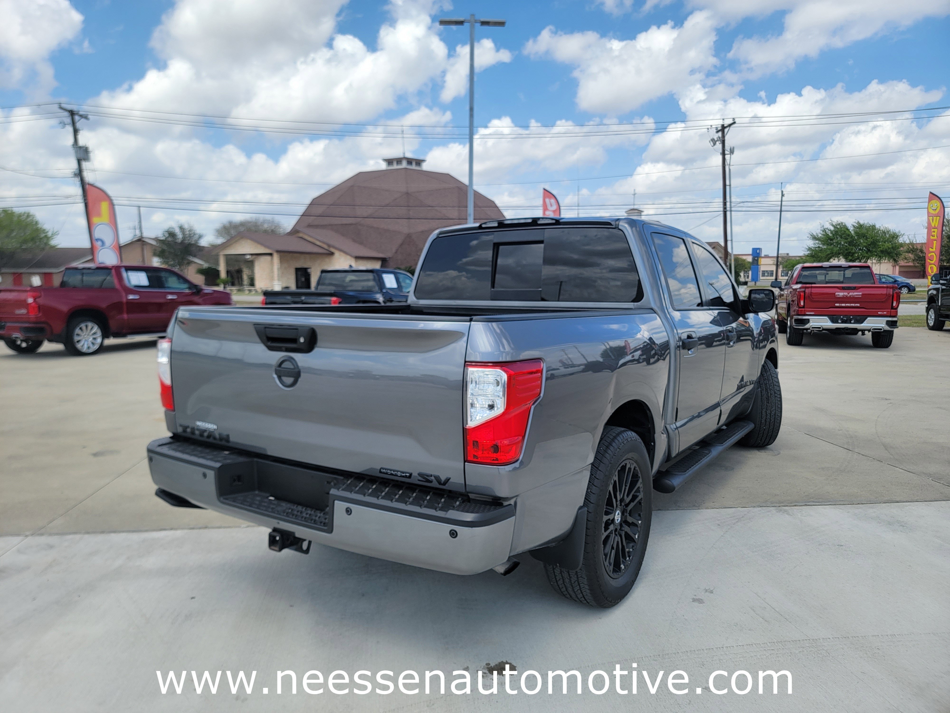 2019 Nissan Titan SV