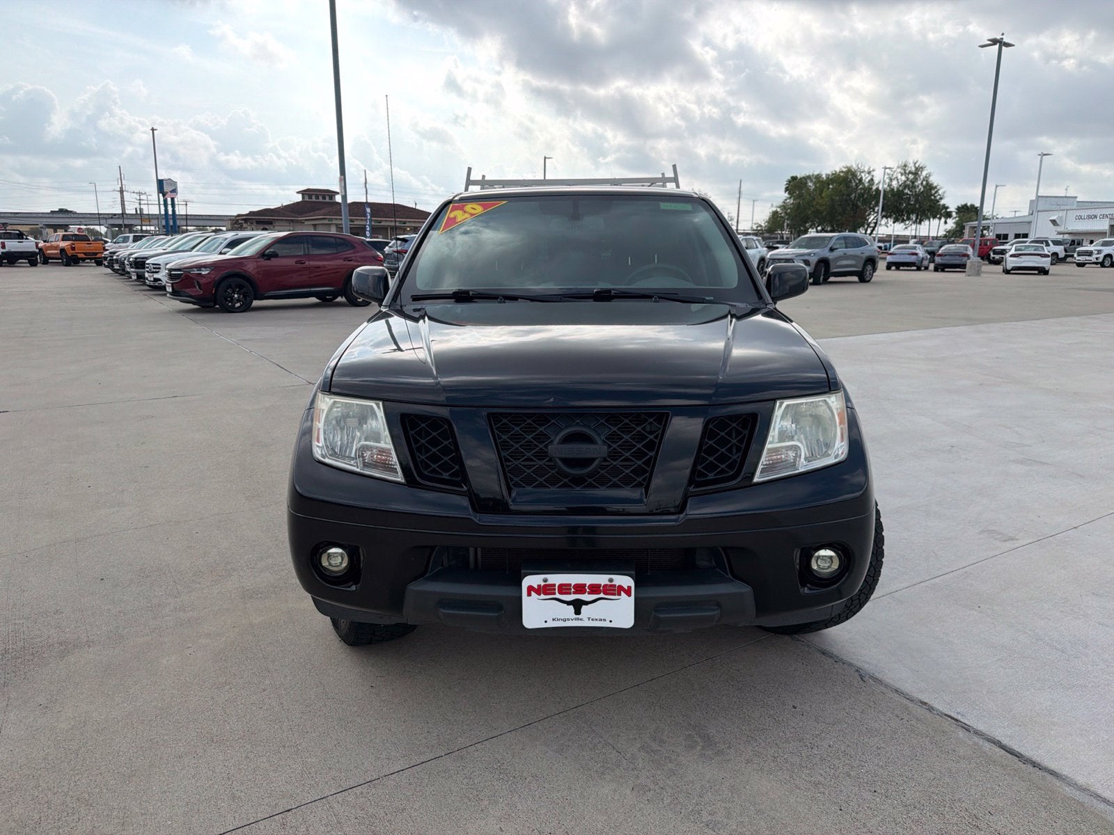 2020 Nissan Frontier SV