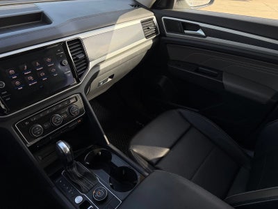 2022 Volkswagen Atlas 3.6L V6 SEL R-Line