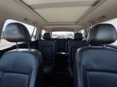 2022 Volkswagen Atlas 3.6L V6 SEL R-Line