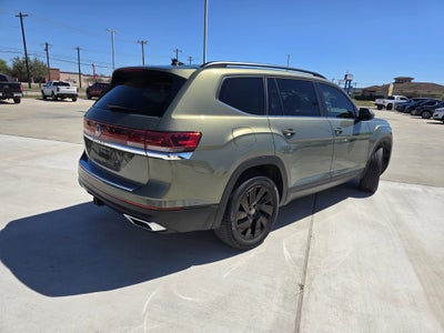 2025 Volkswagen Atlas 2.0T SE w/Technology