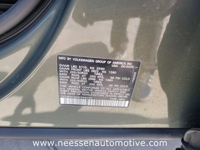 2025 Volkswagen Atlas 2.0T SE w/Technology