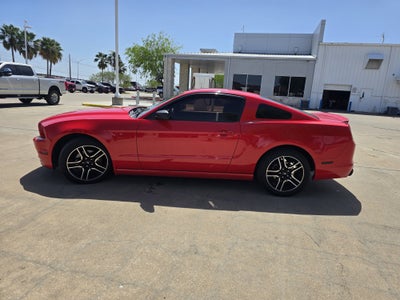 2014 Ford Mustang V6