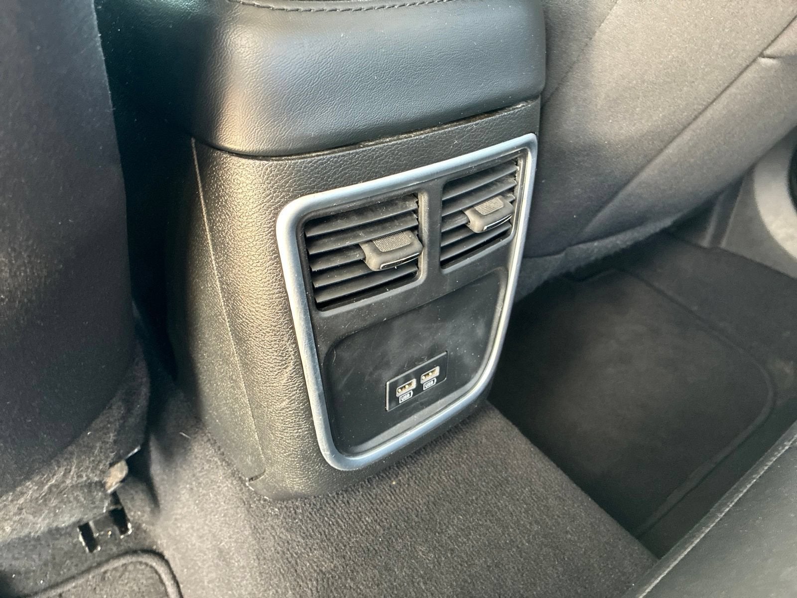 2022 Chrysler 300 Touring