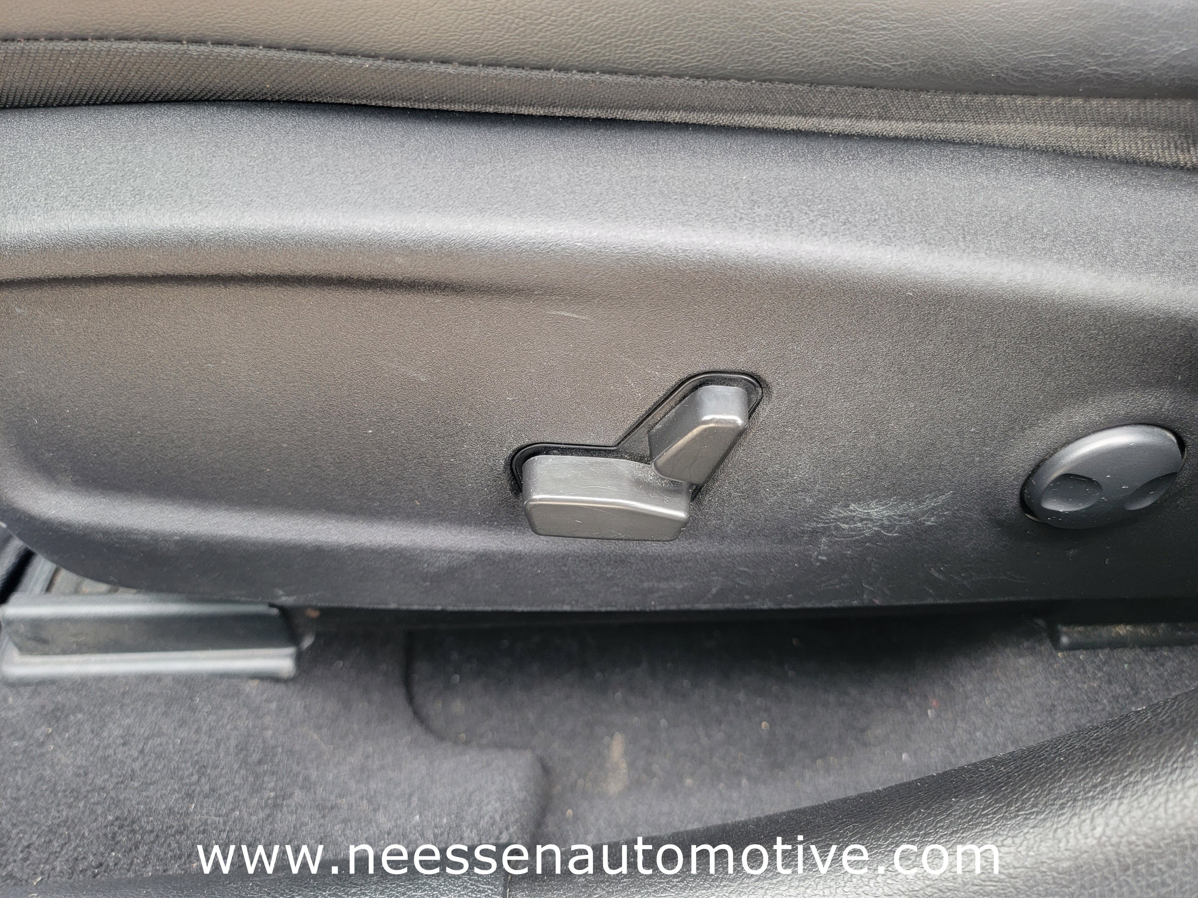 2022 Chrysler 300 Touring L