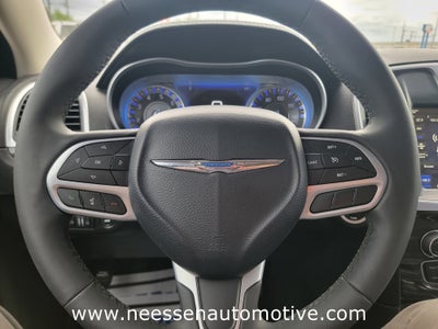 2022 Chrysler 300 Touring L