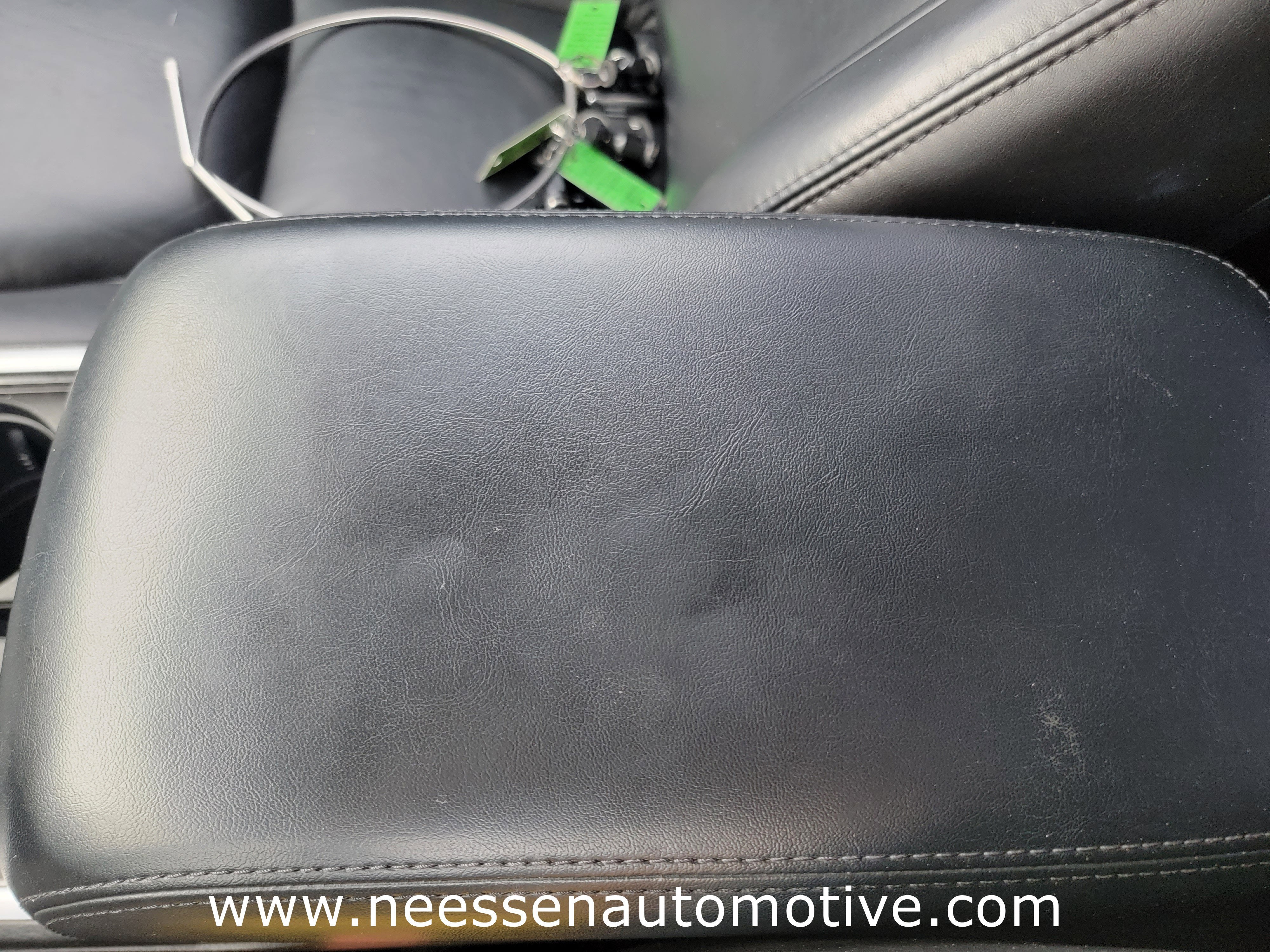 2022 Chrysler 300 Touring L