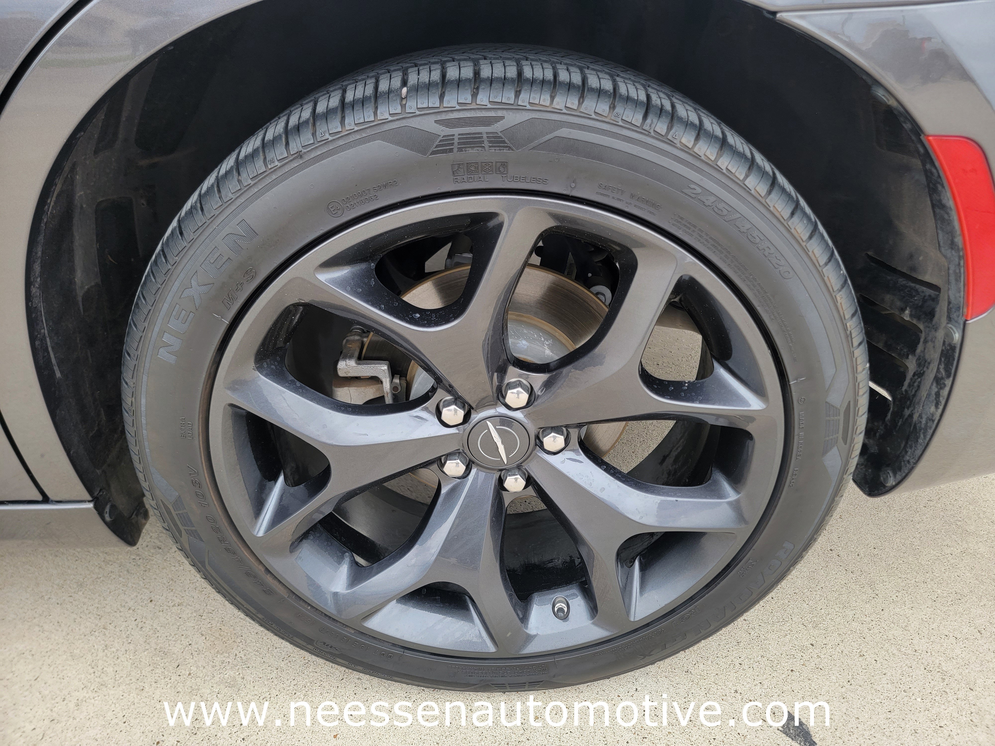 2022 Chrysler 300 Touring L