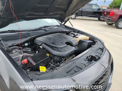 2022 Chrysler 300 Touring L