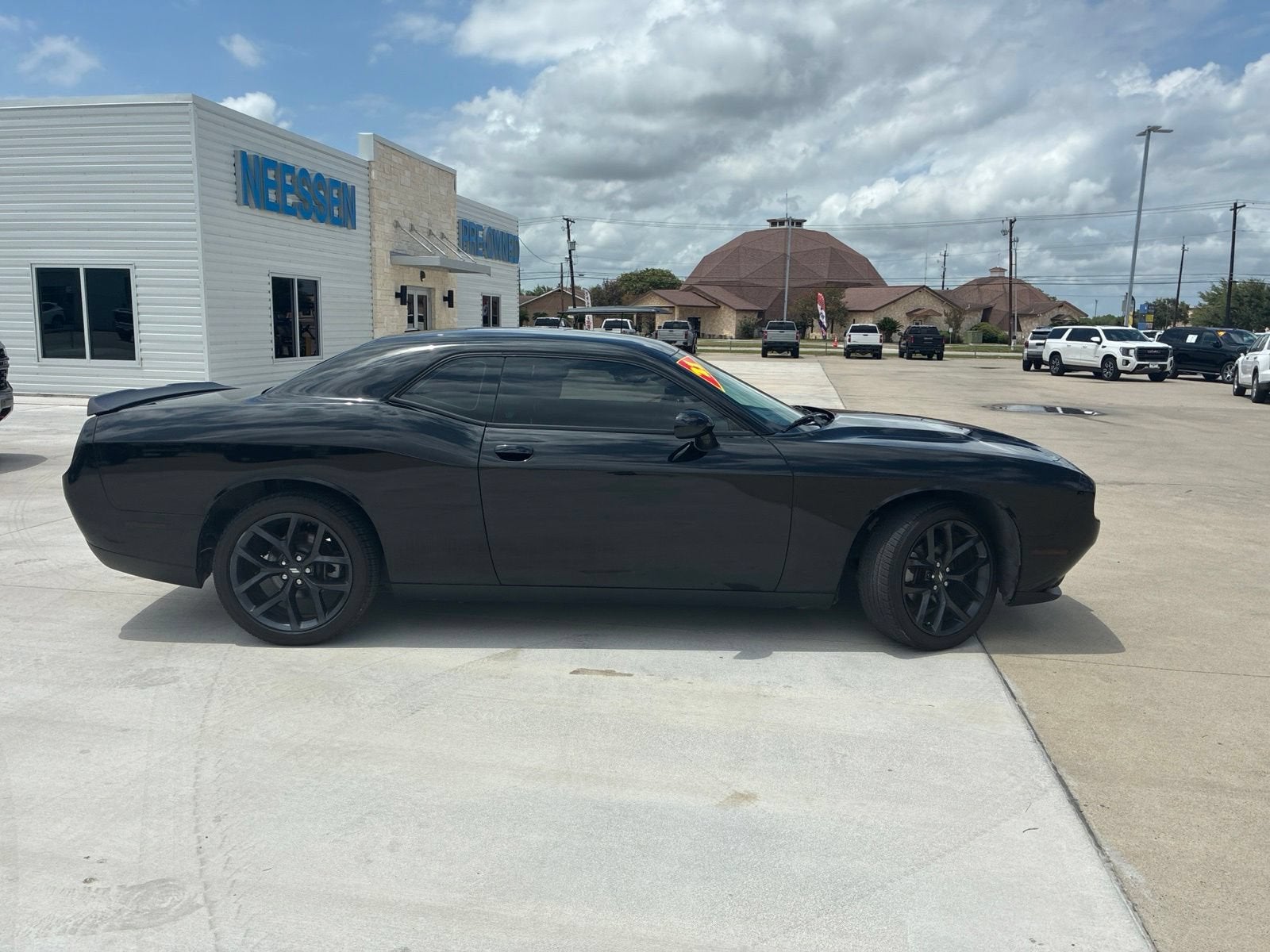 2021 Dodge Challenger SXT