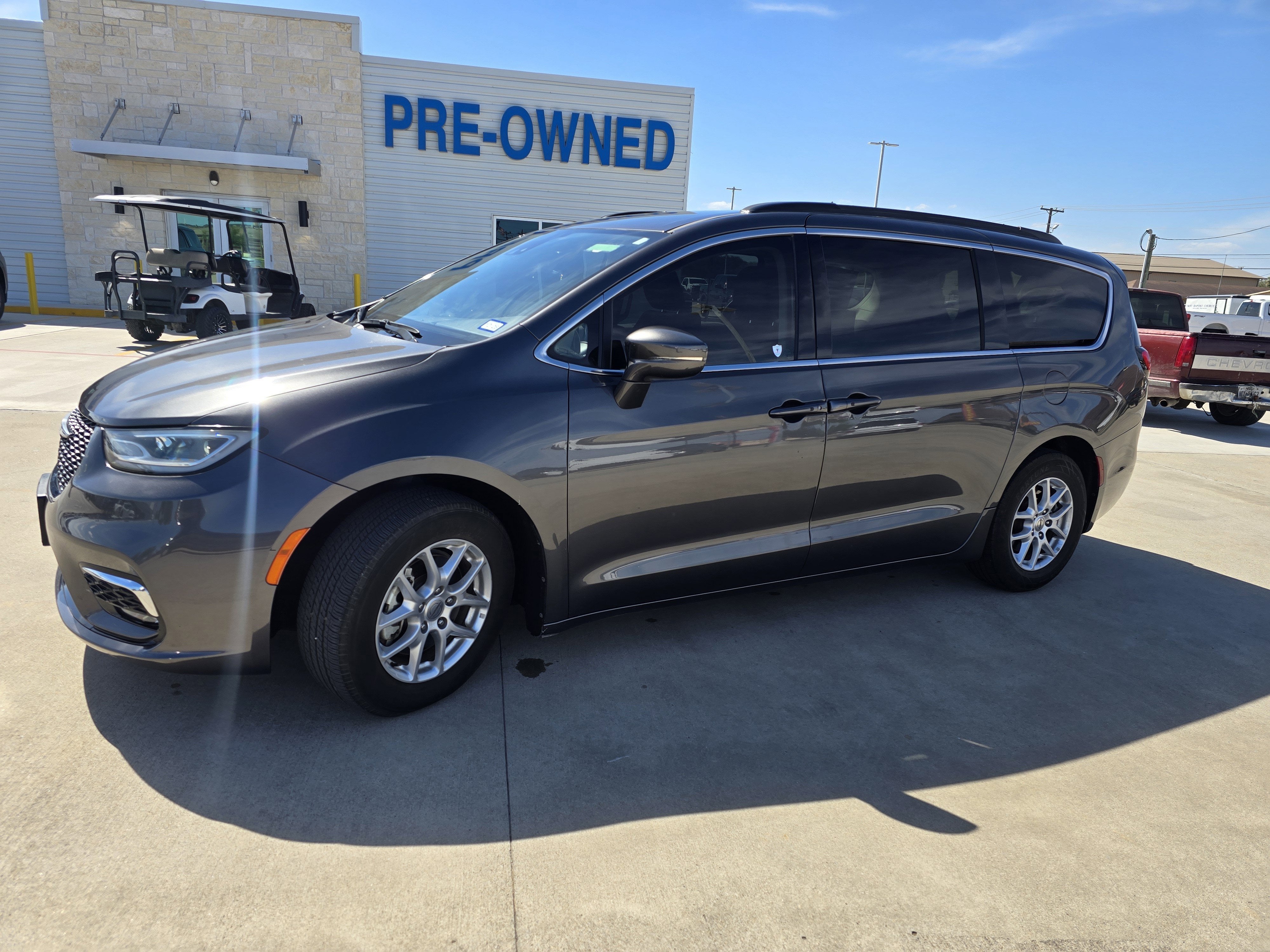 2022 Chrysler Pacifica Touring L