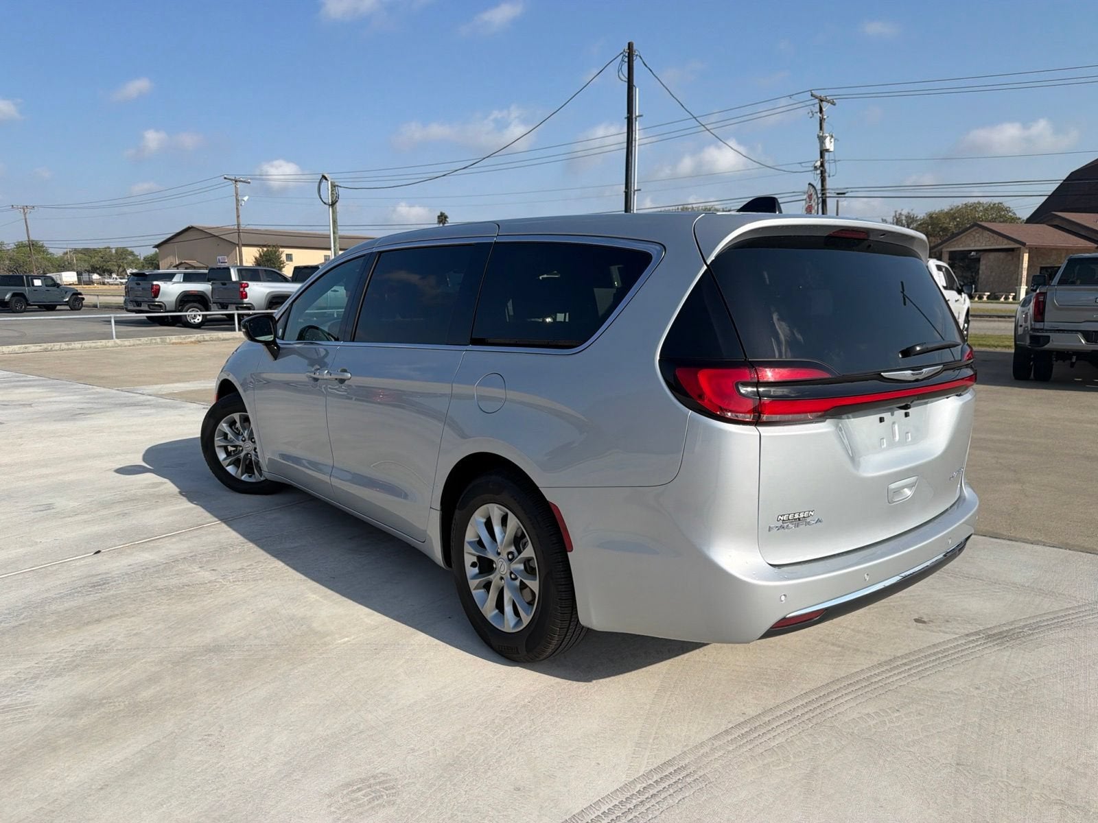 2026 Chrysler Pacifica Limited