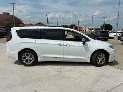 2023 Chrysler Pacifica Limited