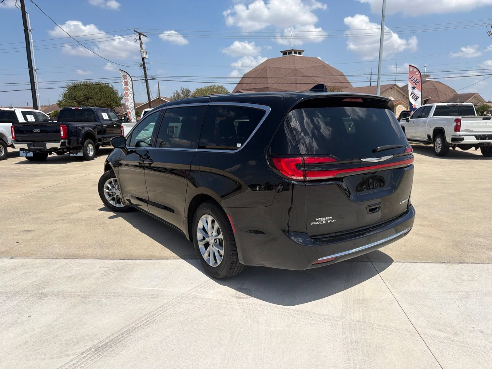 2026 Chrysler Pacifica Limited