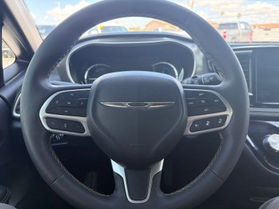2025 Chrysler Pacifica Hybrid Select