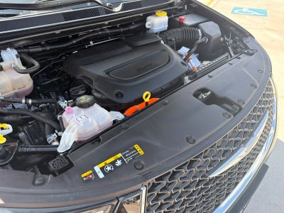 2025 Chrysler Pacifica Hybrid Select