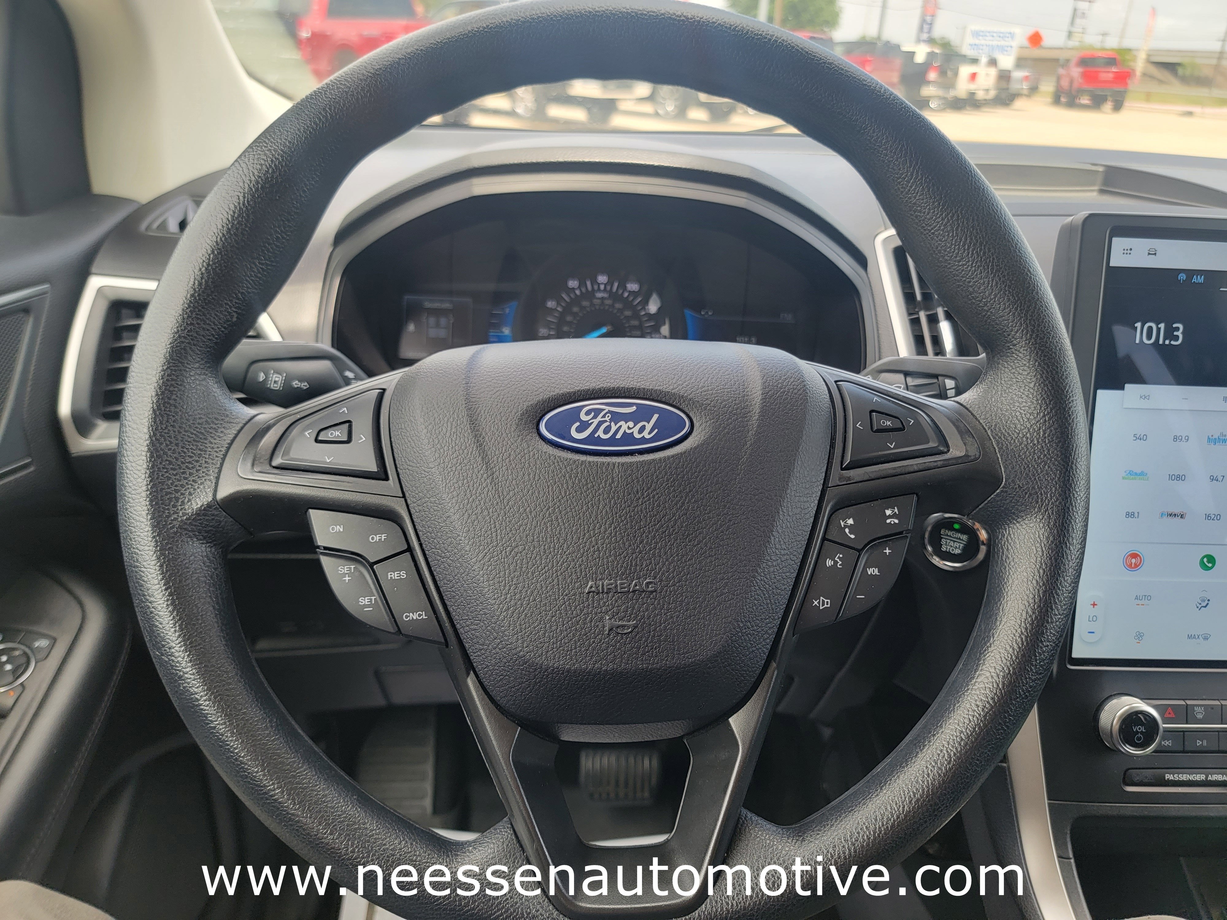 2024 Ford Edge SE