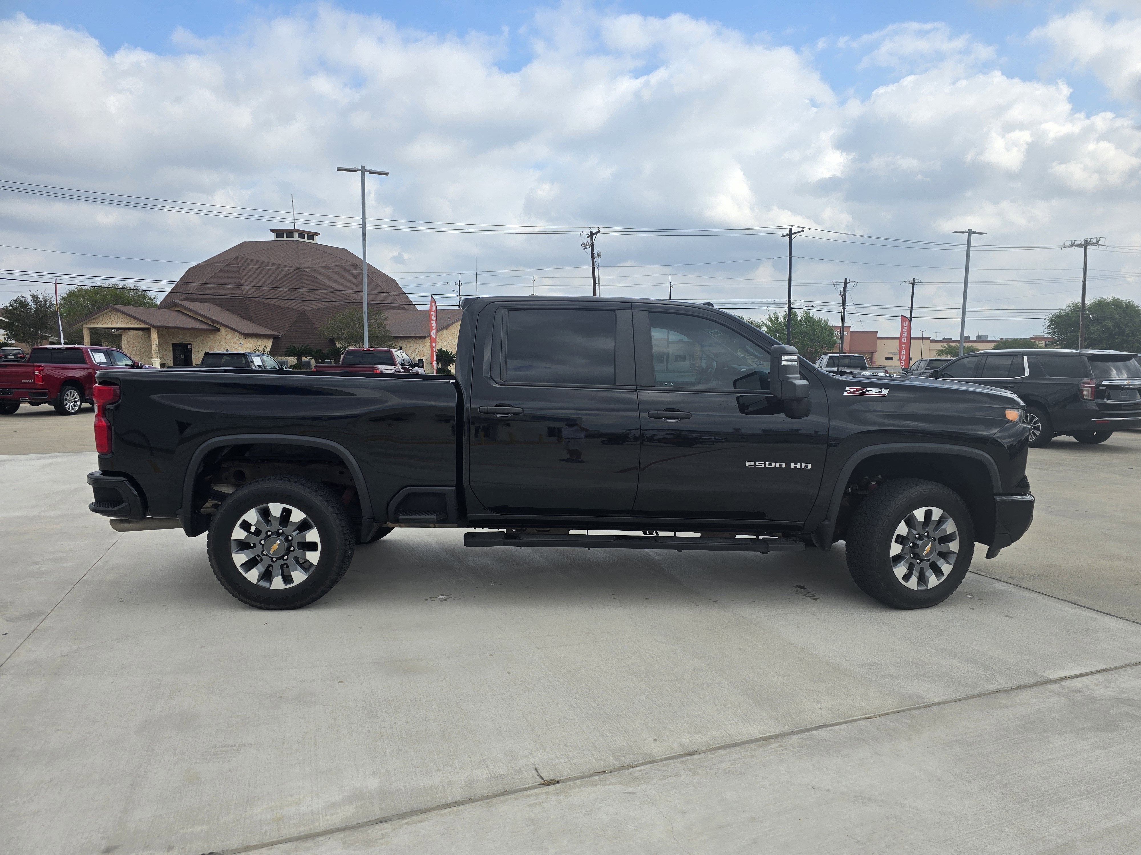2024 Chevrolet Silverado 2500 HD Custom