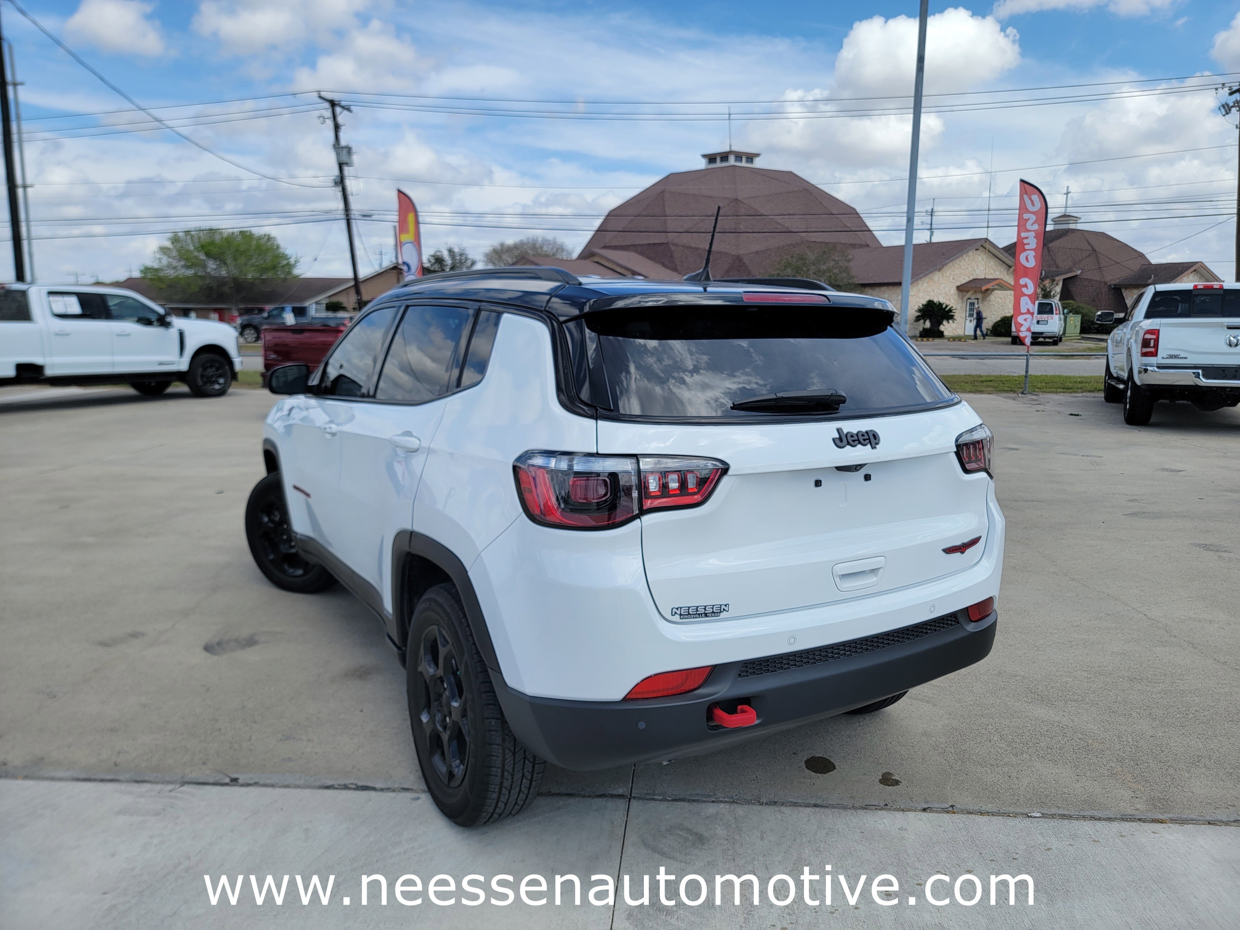 2023 Jeep Compass Trailhawk