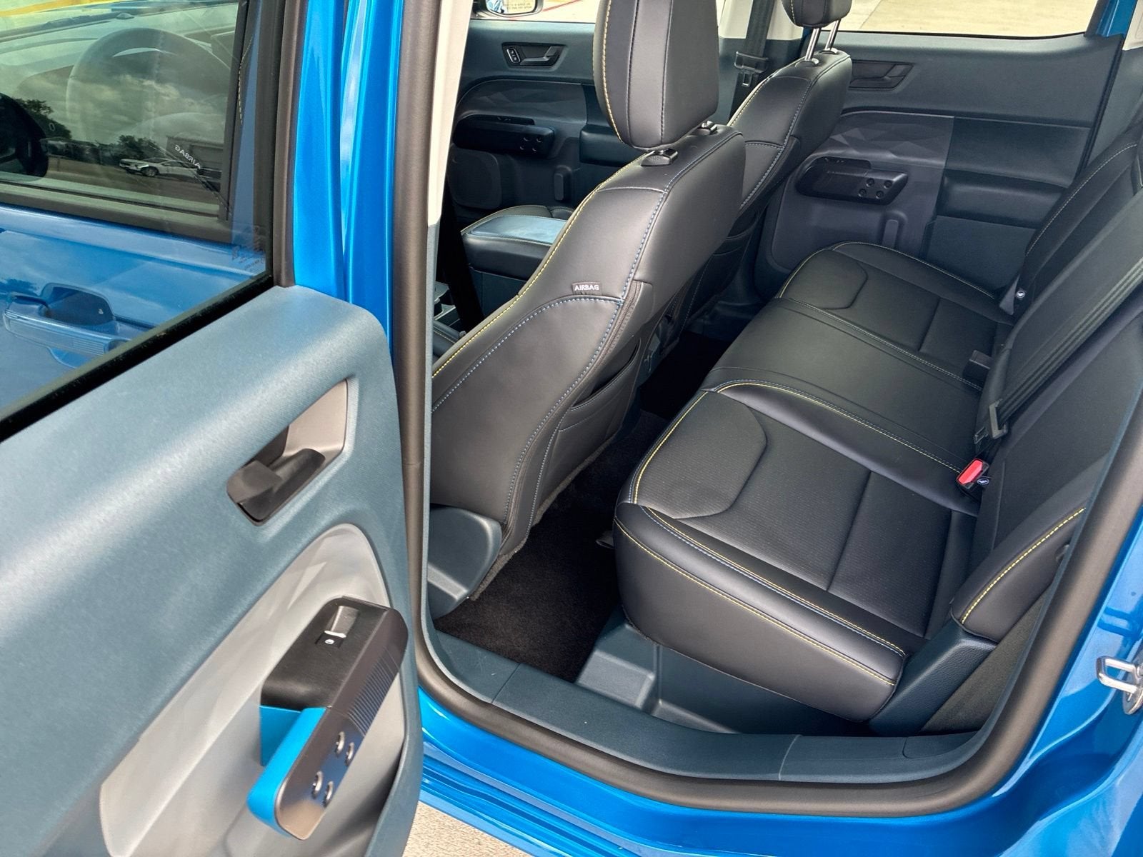 2025 Ford Maverick Lobo Standard
