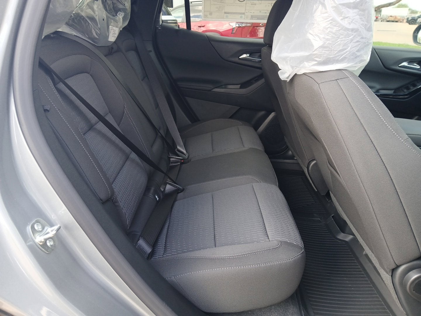 2027 Chevrolet Equinox LT - Photo 12