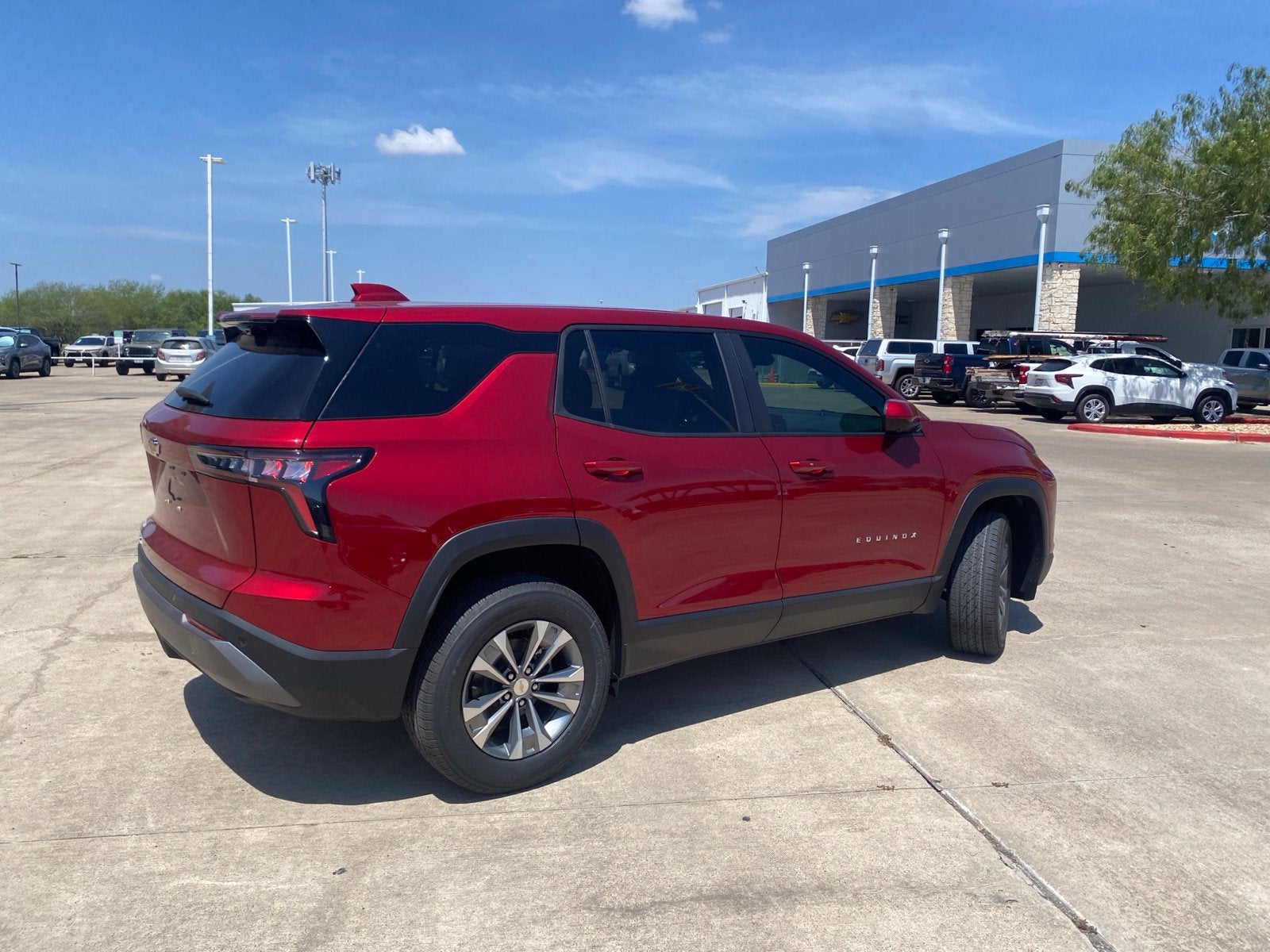 2027 Chevrolet Equinox LT