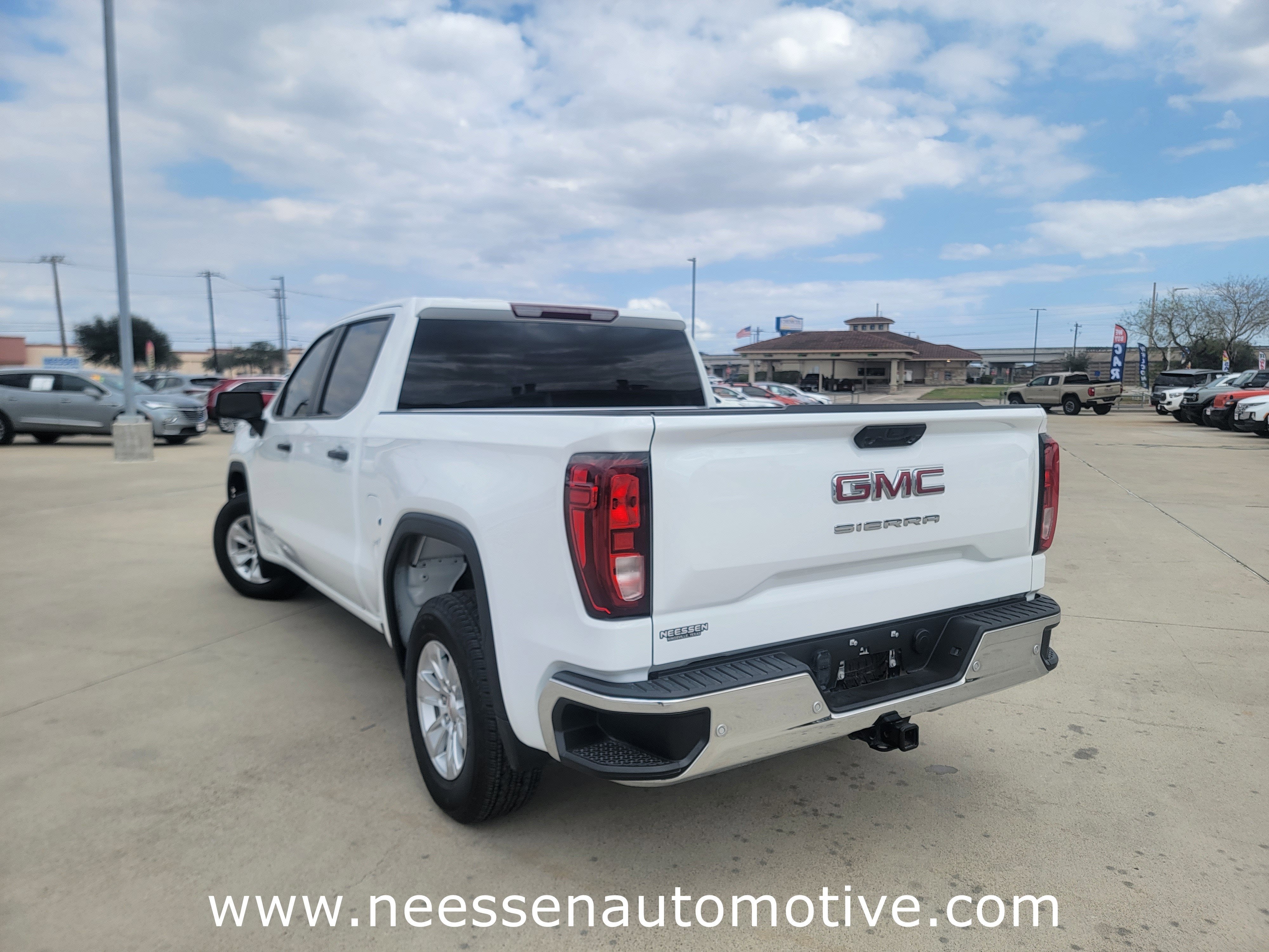 2024 GMC Sierra 1500 Pro