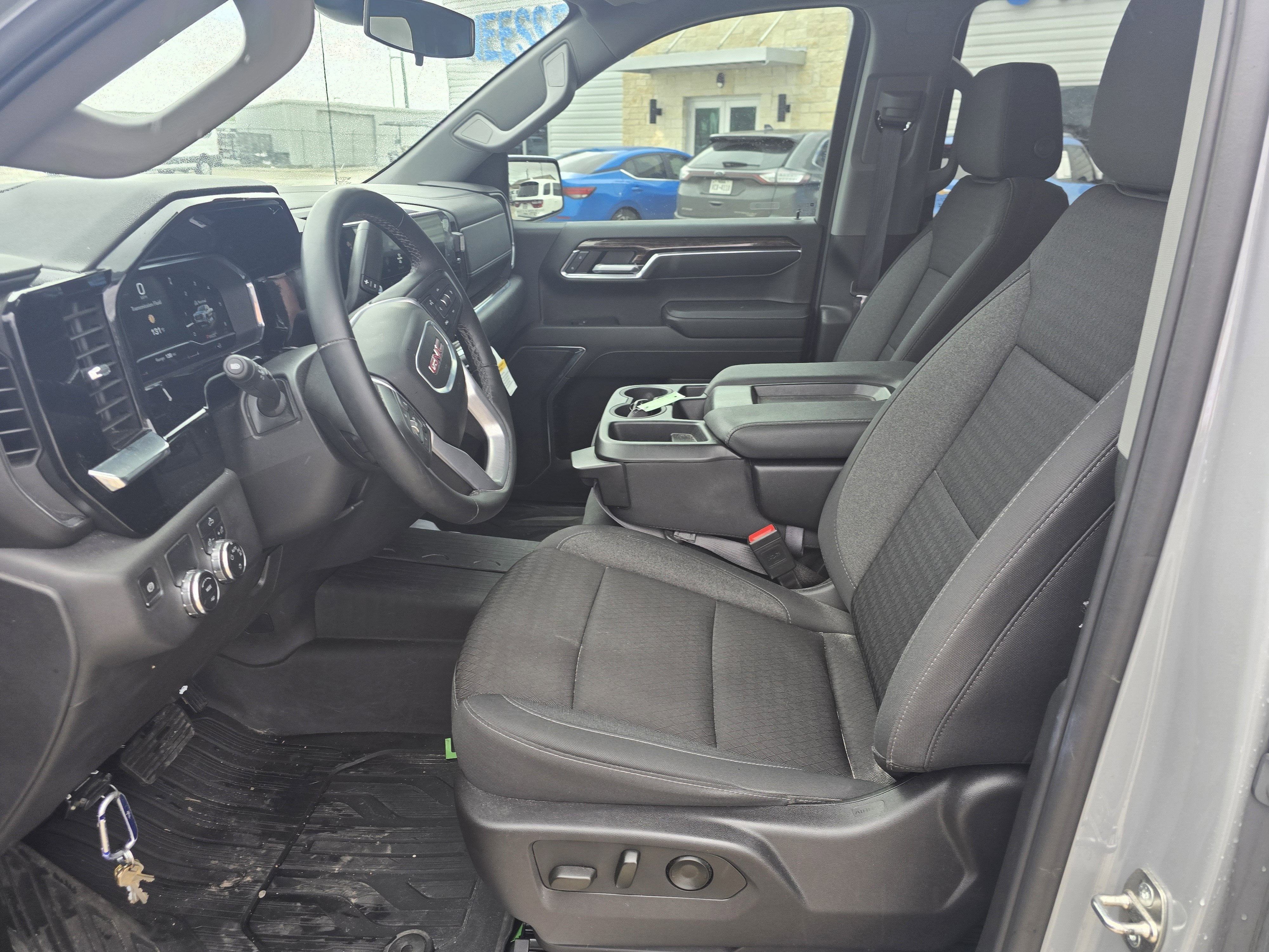 2024 GMC Sierra 1500 SLE