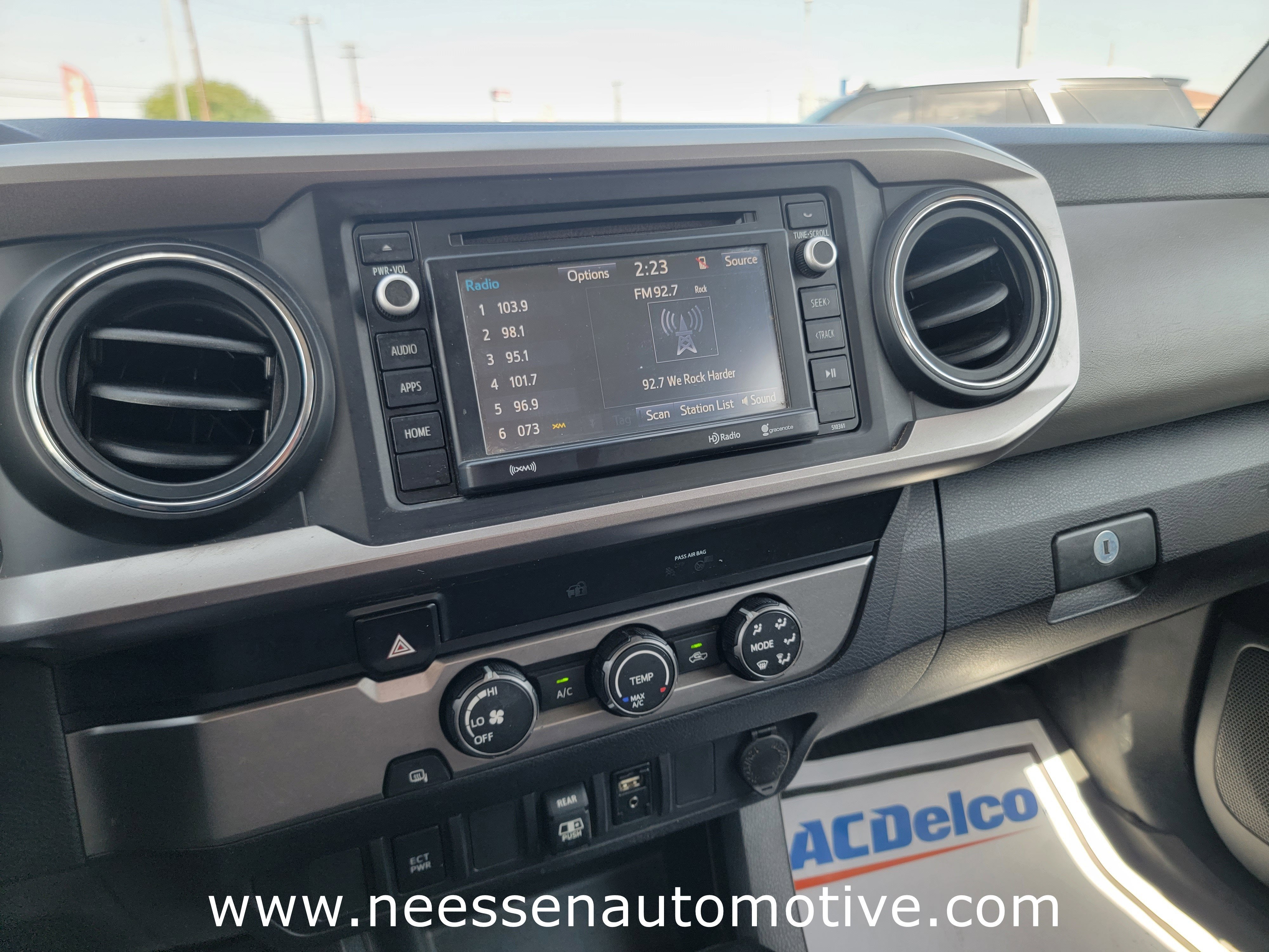 2019 Toyota Tacoma 2WD SR5