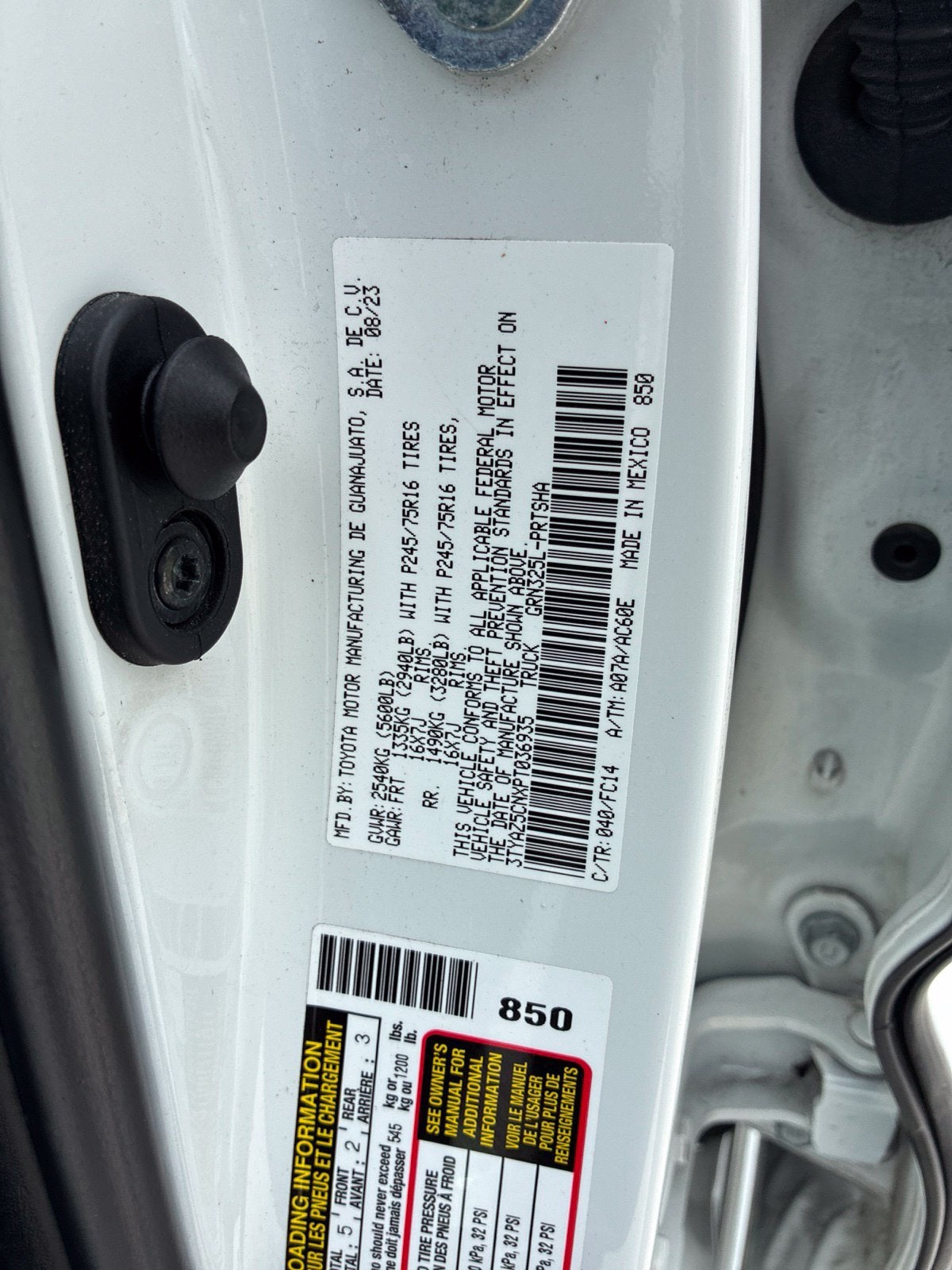 2023 Toyota Tacoma 2WD SR5