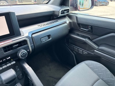 2026 Toyota Tacoma 4WD SR5