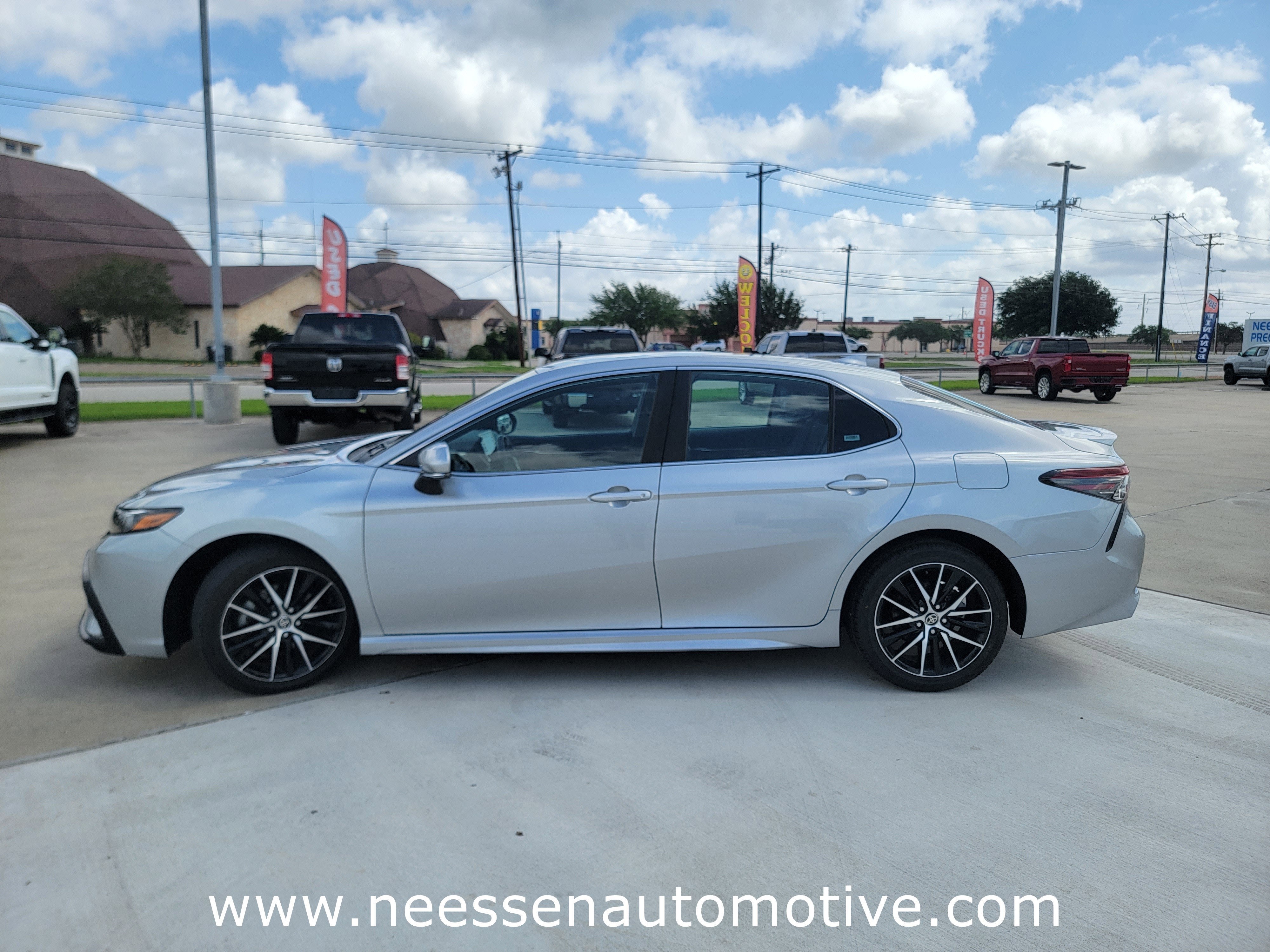 2024 Toyota Camry SE