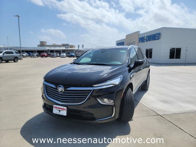 2024 Buick Enclave Essence