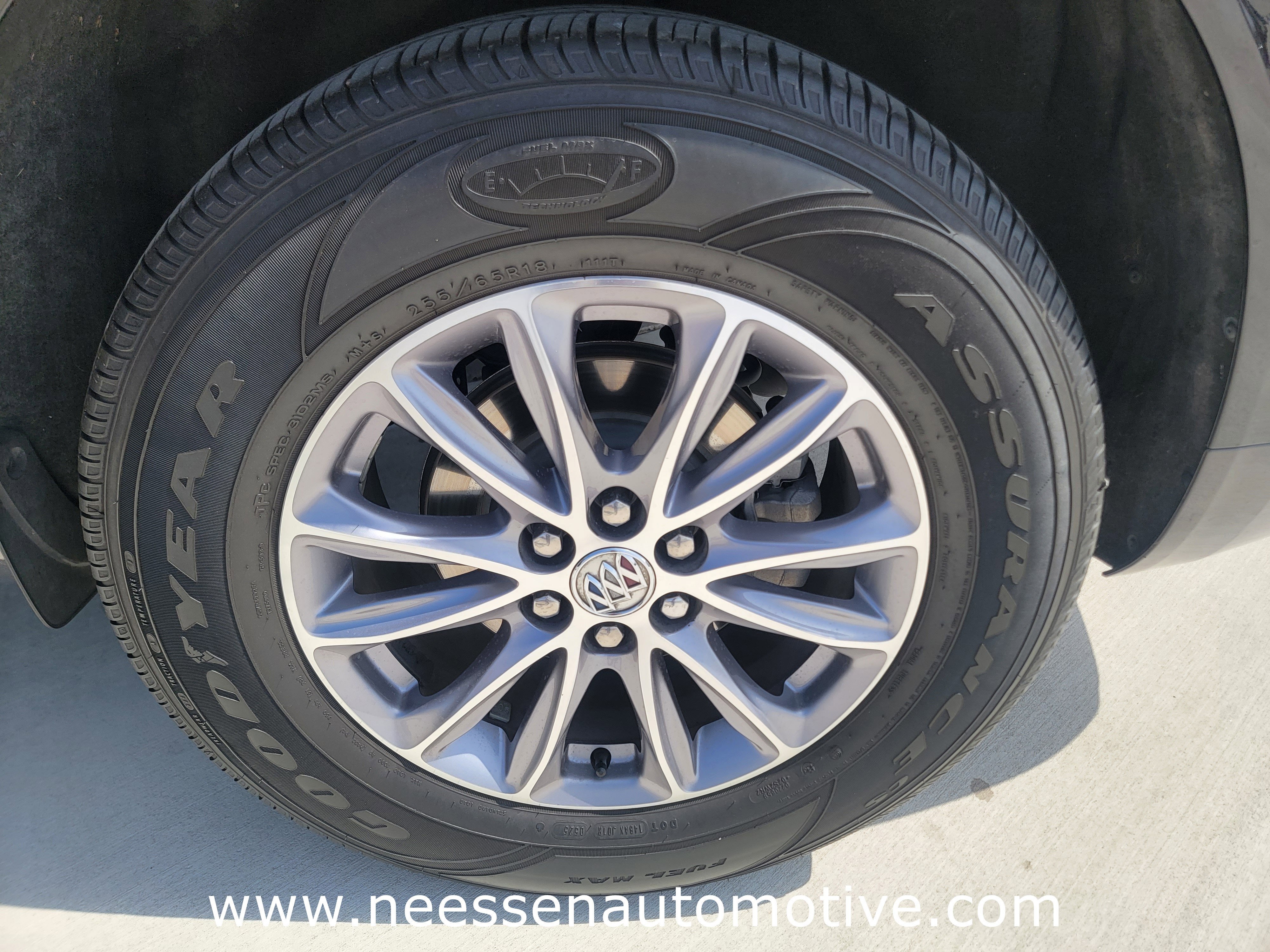 2024 Buick Enclave Essence