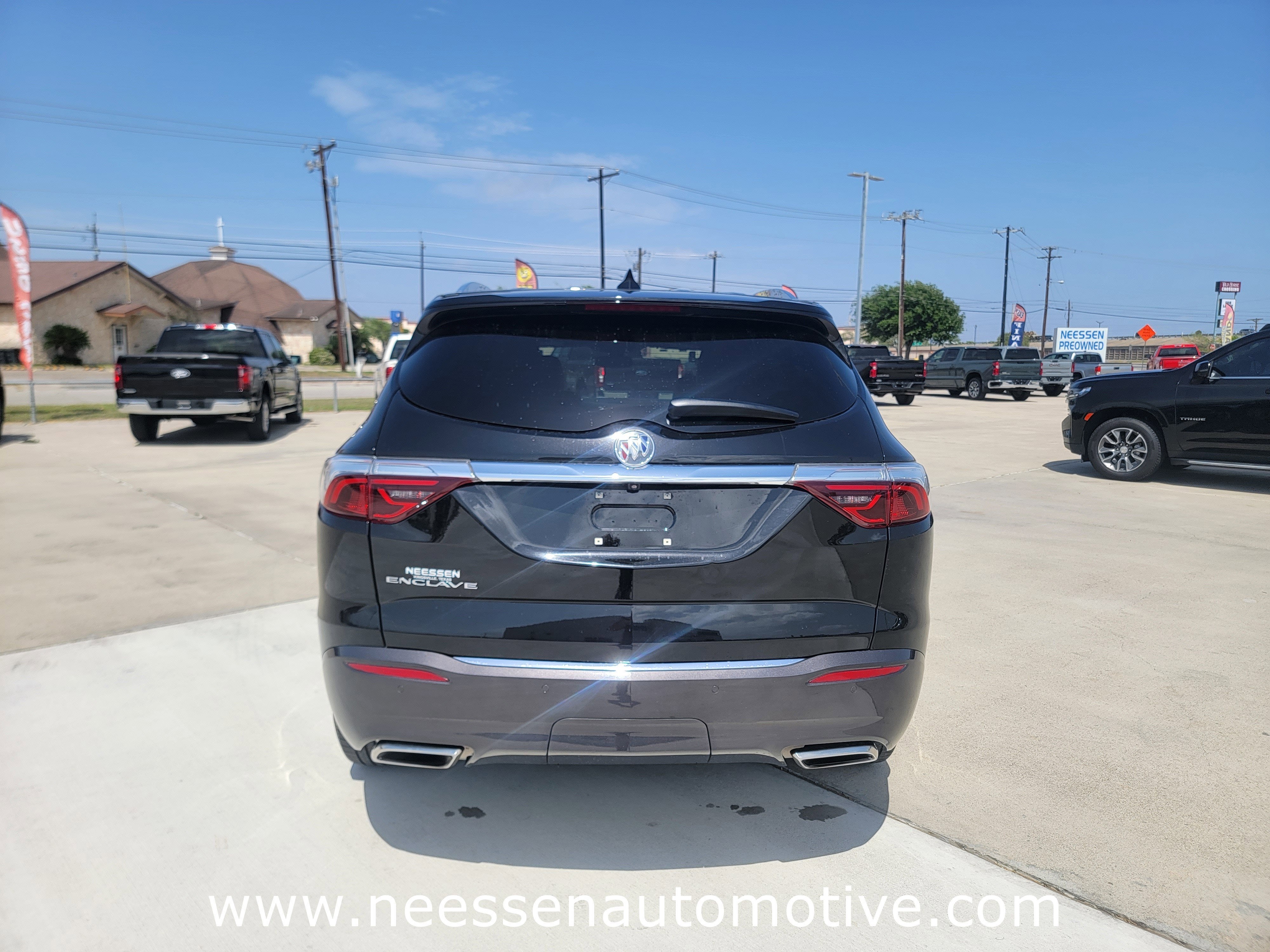 2024 Buick Enclave Essence