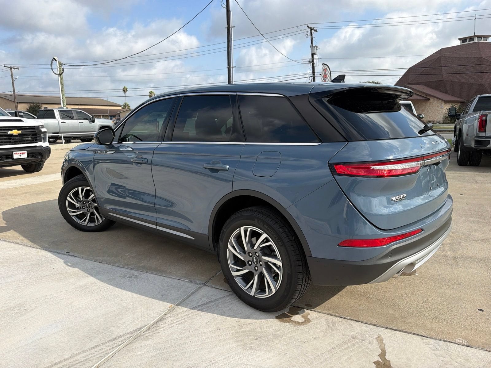 2025 Lincoln Corsair Premiere