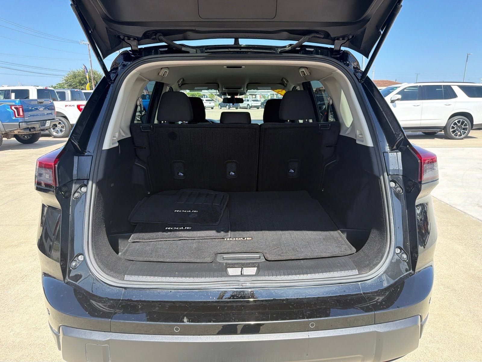2025 Nissan Rogue S